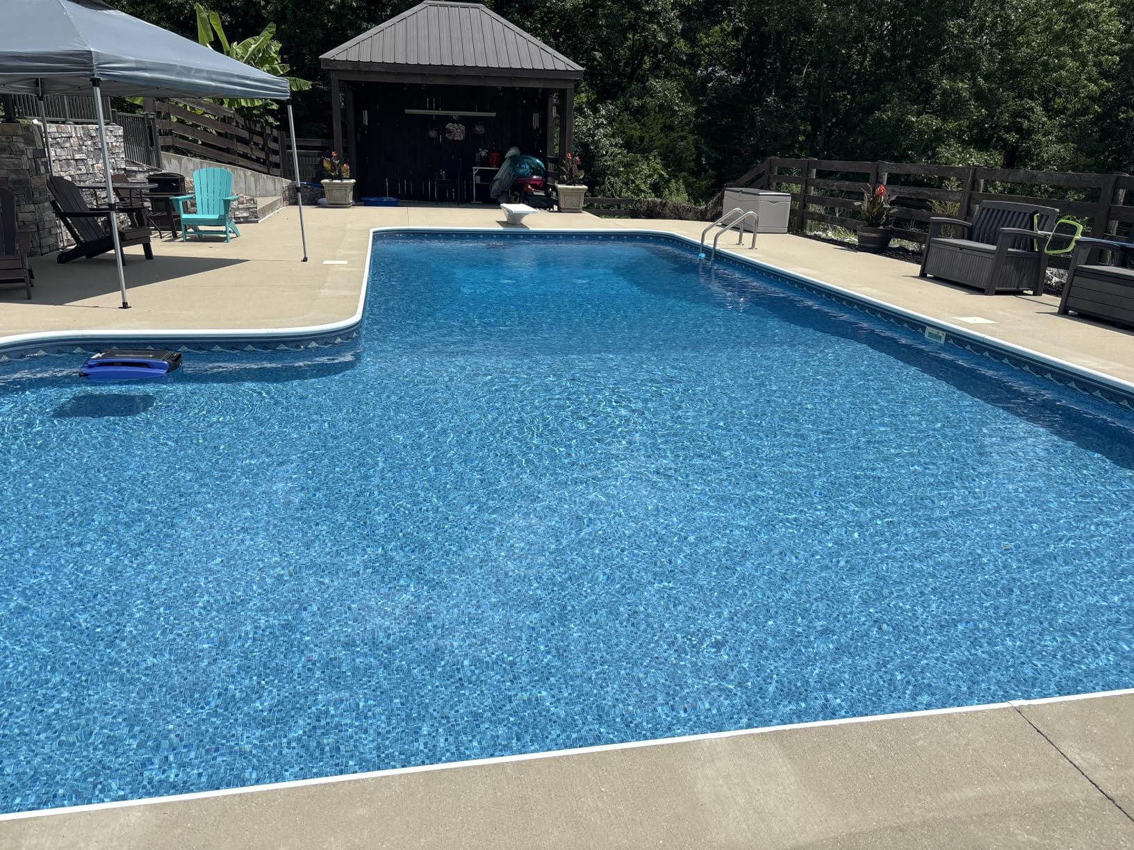 AIPER Scuba V3 AI Vision Cordless Robotic Pool Cleaner, Include Wireless Charging Dock, Smart Waterline Parking & Featherlight Design, Micromesh Multi-Layer Filtration customer photo 2