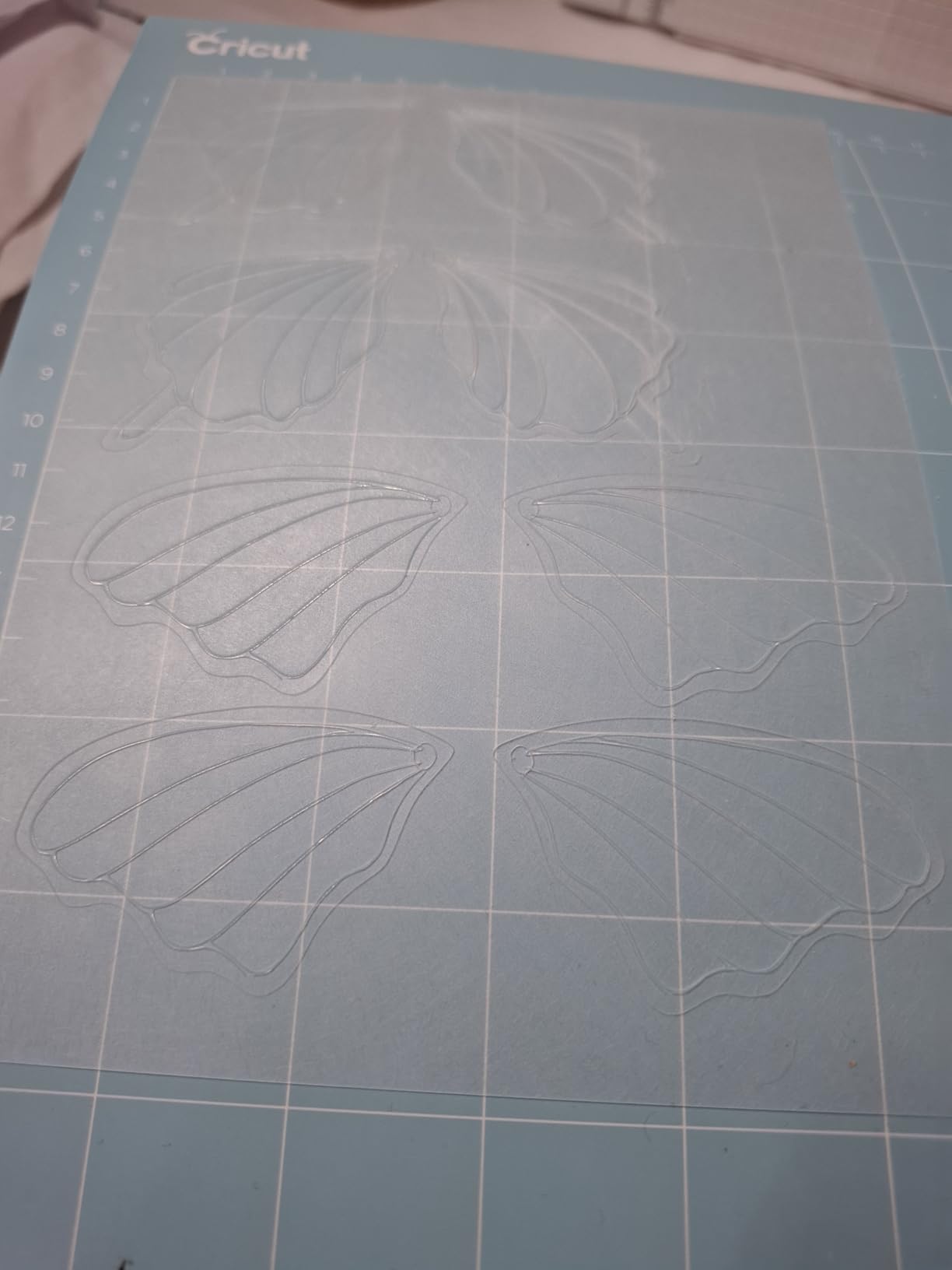 Cricut Explore 5 Essential Bundle + Digital Content, Taupe - Precise Cutting Machine customer photo 2
