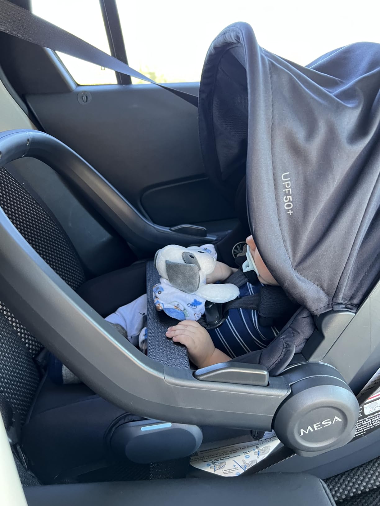 UPPAbaby Mesa V3 Infant Car Seat - Easy Installation + SmartSecure Technology - Attaches to Stroller | Base + Infant Insert Included - Ada (Sandstone) customer photo 2