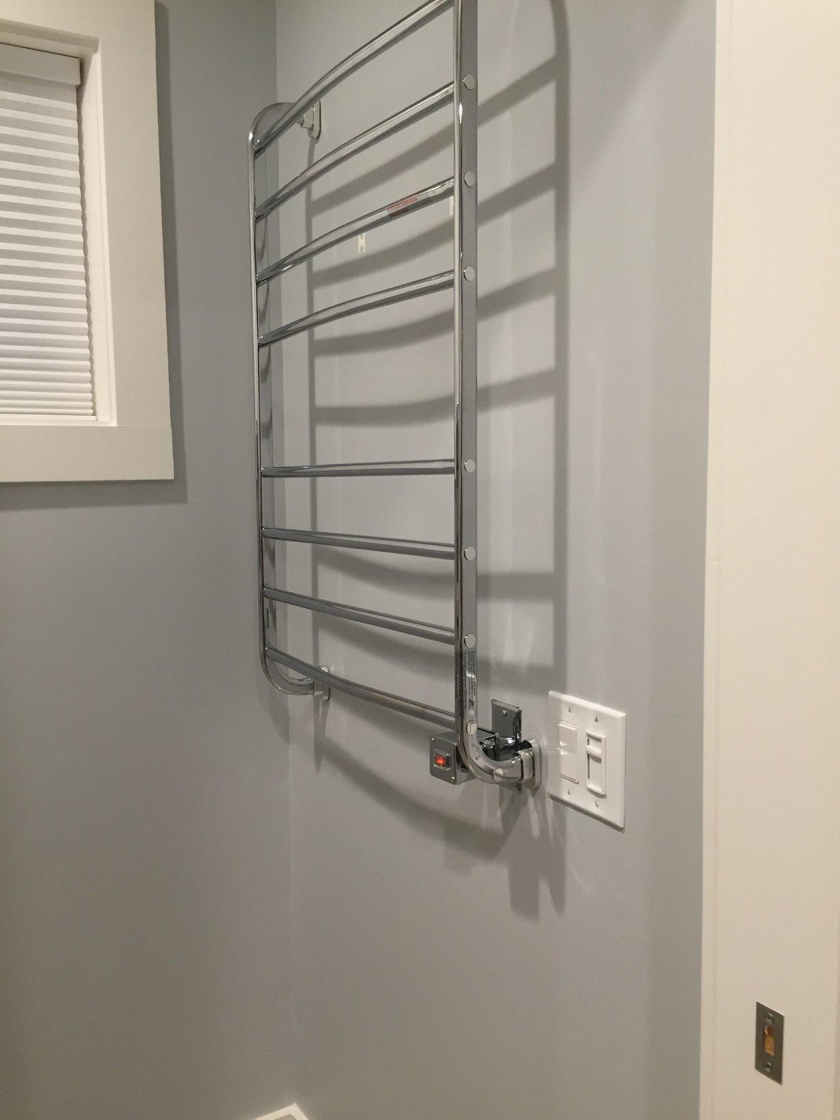 Warmrails Hyde Park Towel Warmer - Free-Standing 39