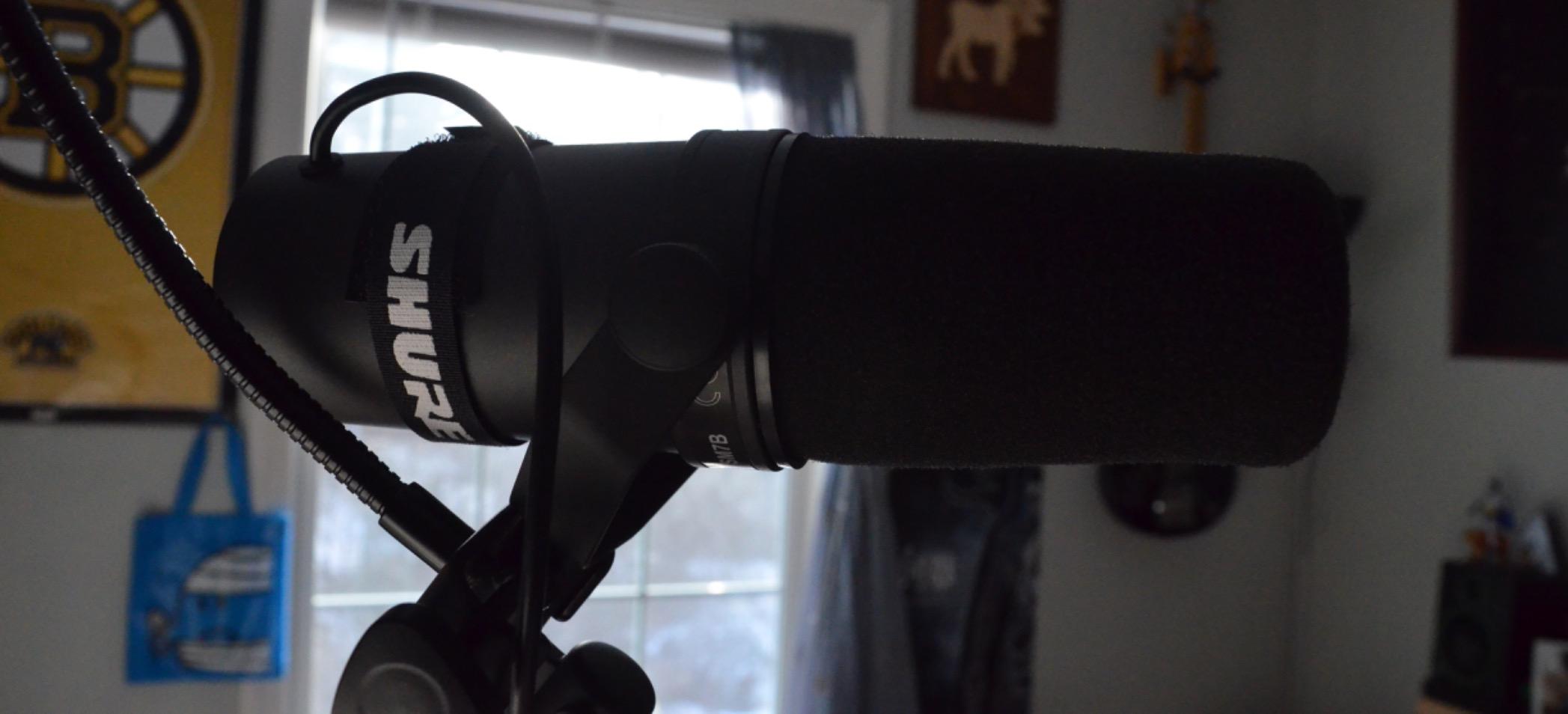 Shure SM7B Dynamic Vocal Microphone for Podcasting & Streaming customer photo 1