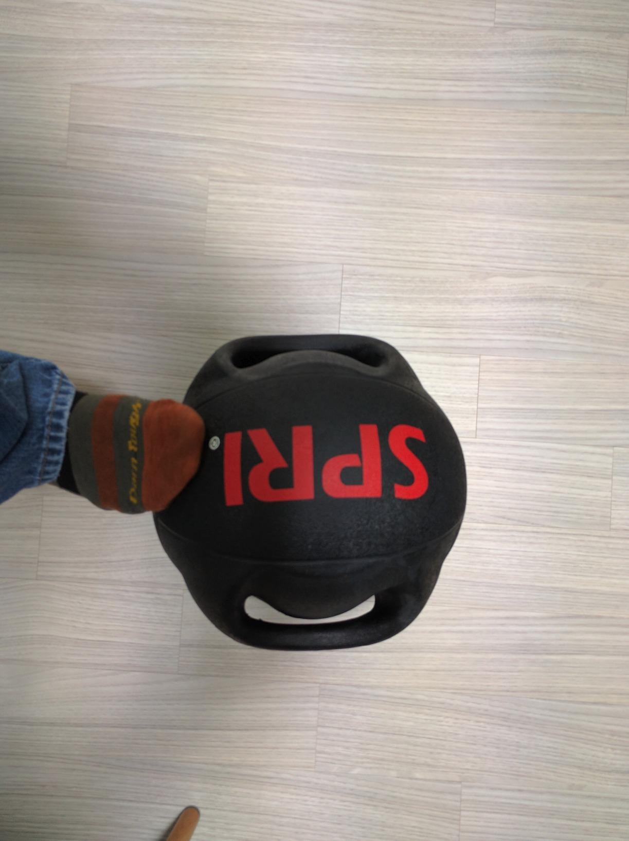 SPRI Medicine Ball with Handles customer photo 1
