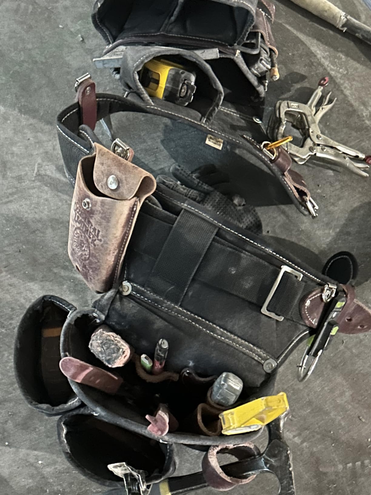 Occidental Leather Adjust-to-Fit OxyLight Framer - 21 Pockets & Tool Holders - Made in USA customer photo 2