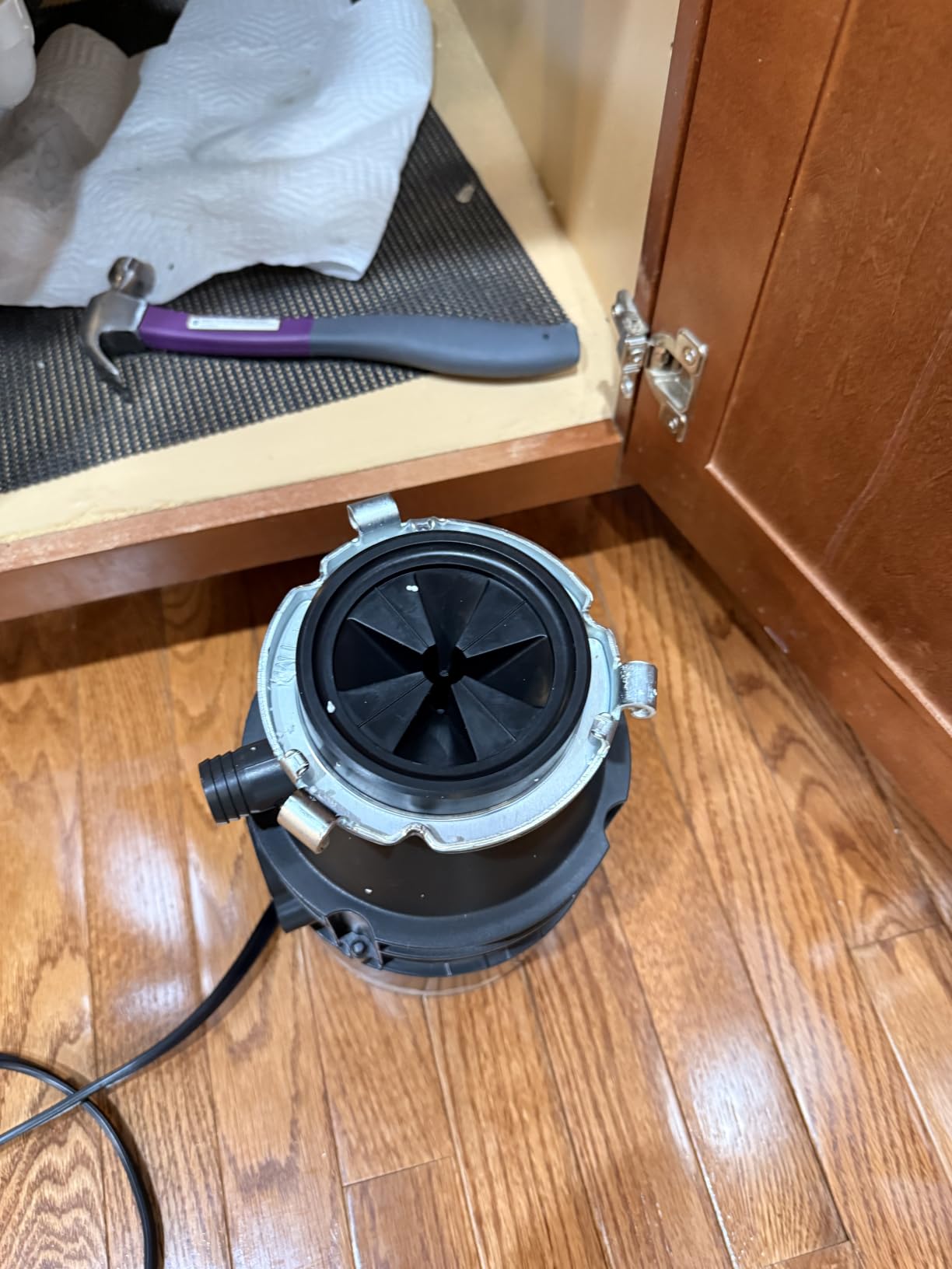 InSinkErator Badger 5 Garbage Disposal with Power Cord, Badger Series 1/2 HP Continuous Feed Food Waste Disposer customer photo 1