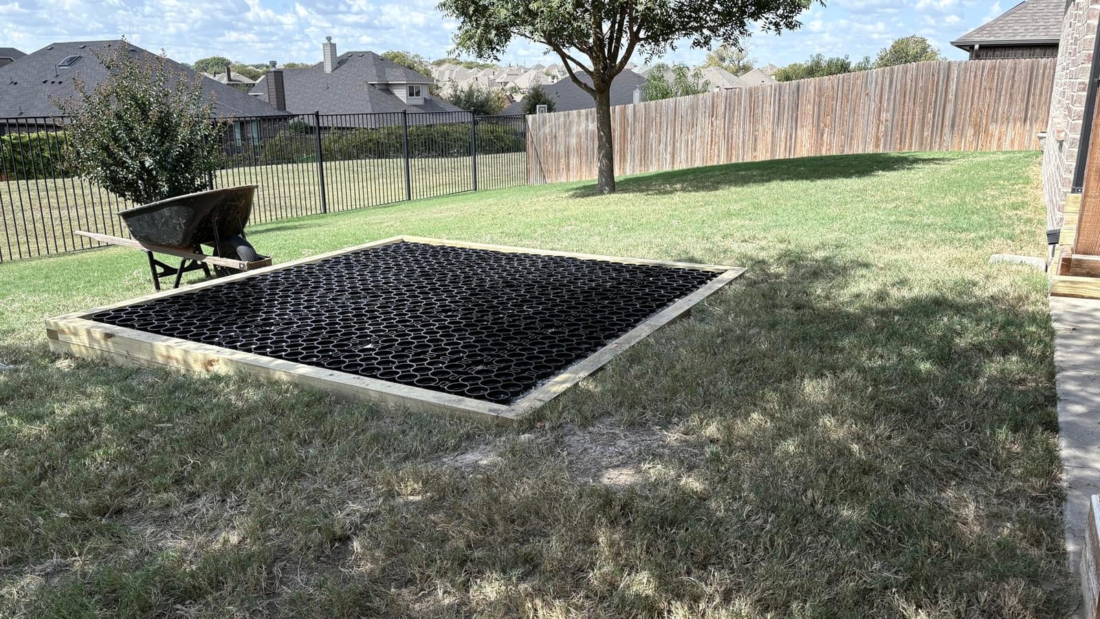 TRUEGRID | PRO LITE Permeable Paver | Driveway, Grass, Shed Base, Patio, RV Pad, Gravel, DIY Outdoor | 120,000 lb Load Class | All-Weather | Easy Install | Pack of 18 (72 Square Feet) customer photo 1