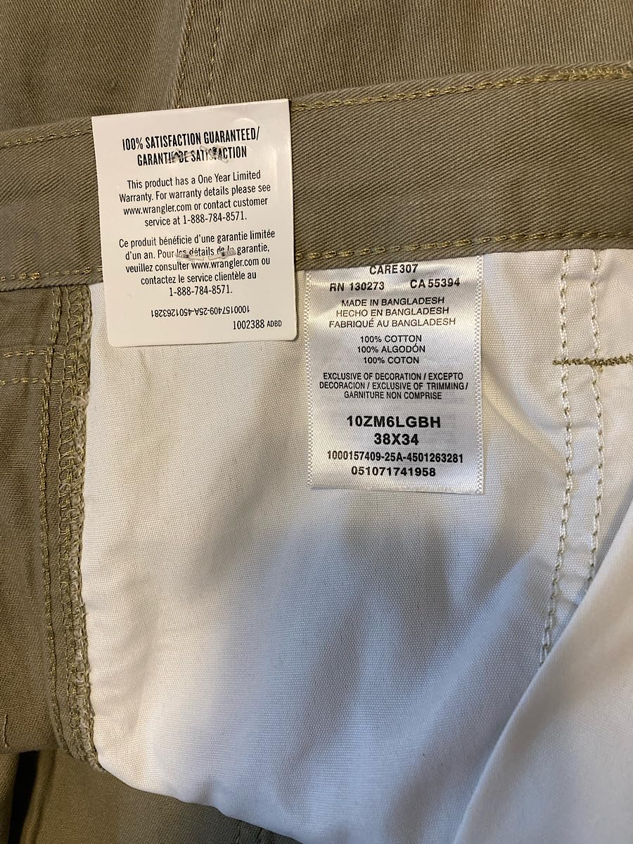 Wrangler Authentics Men's Twill Relaxed Fit Cargo Pant (Logan) customer photo 2