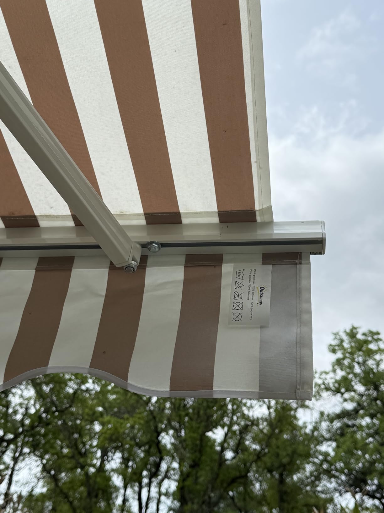 Outsunny 13' x 8' Patio Retractable Awning with Crank Handle Green | Manual Patio Awnings, Sunshade Shelter, UV & Water-Resistant Fabric, Aluminum Frame, for Deck Balcony Yard customer photo 2