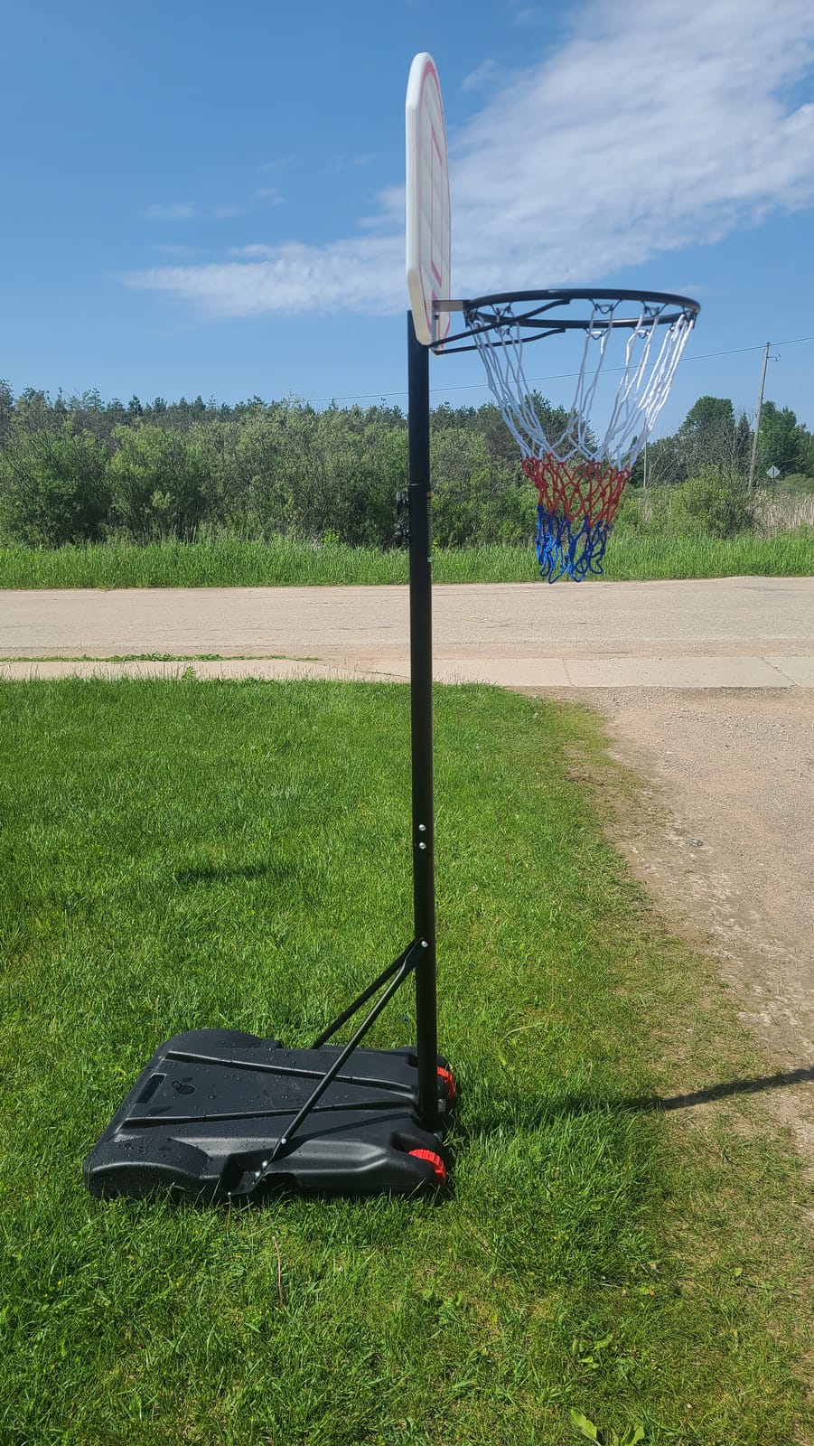 Best Choice Products Kids Height-Adjustable Basketball Hoop customer photo 2