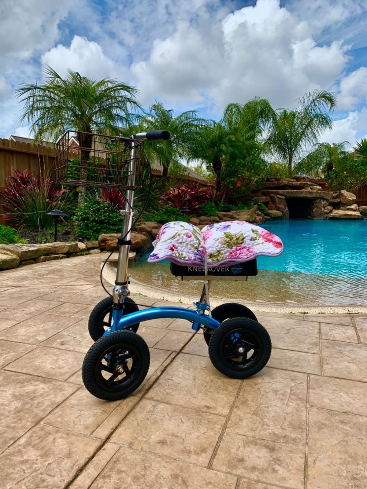 KneeRover Quad HC All Terrain Knee Scooter with Flat Free Wheels for Adults and Kids - Foot Surgery Knee Walker for Broken Ankle Foot Injuries Recovery - Best Knee Crutch Alternative (Matte Black) customer photo 2