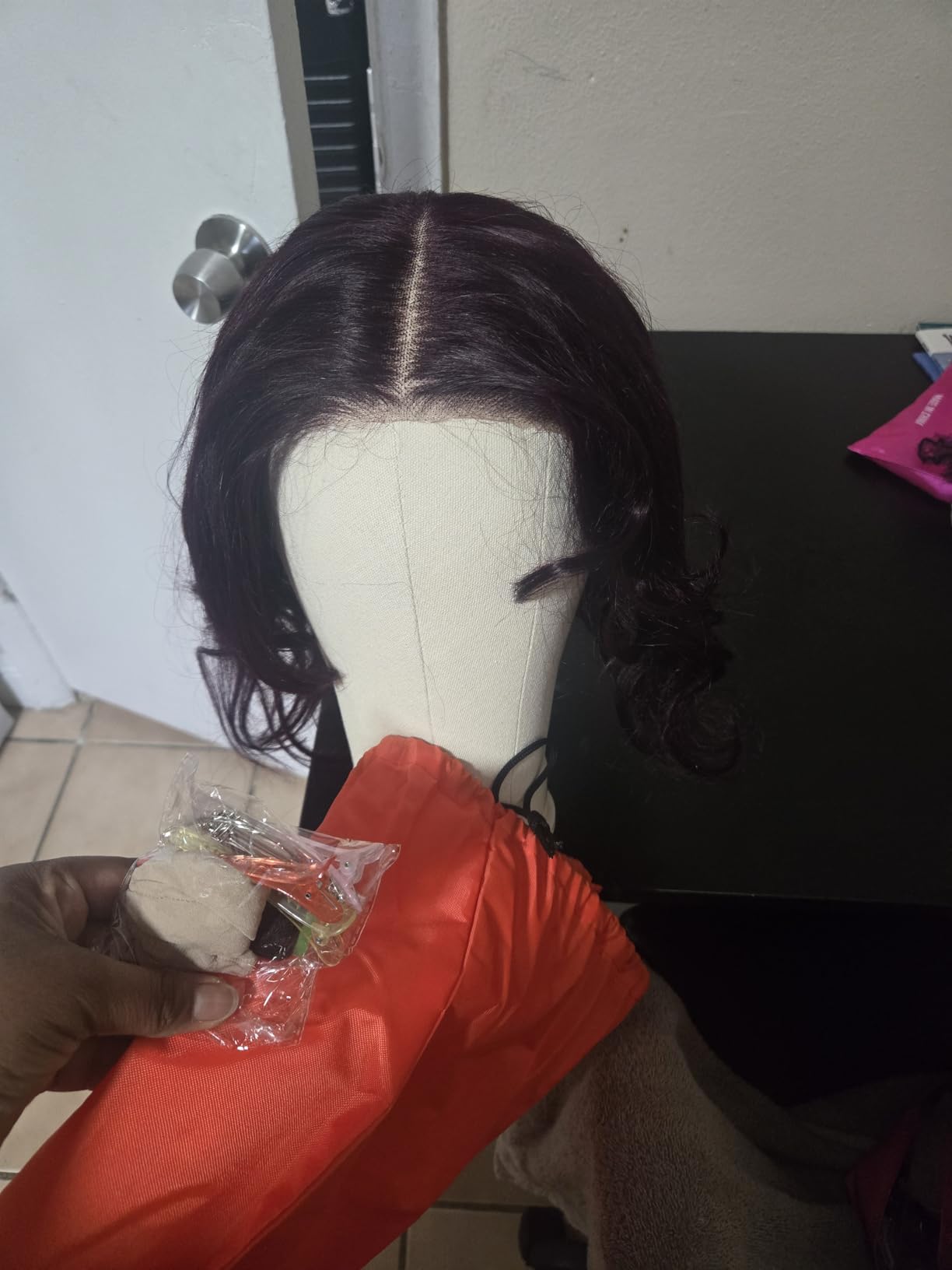Leeven Poly Mannequin Head With Clamp Canvas Head for Making Wigs 22 Inch customer photo 1