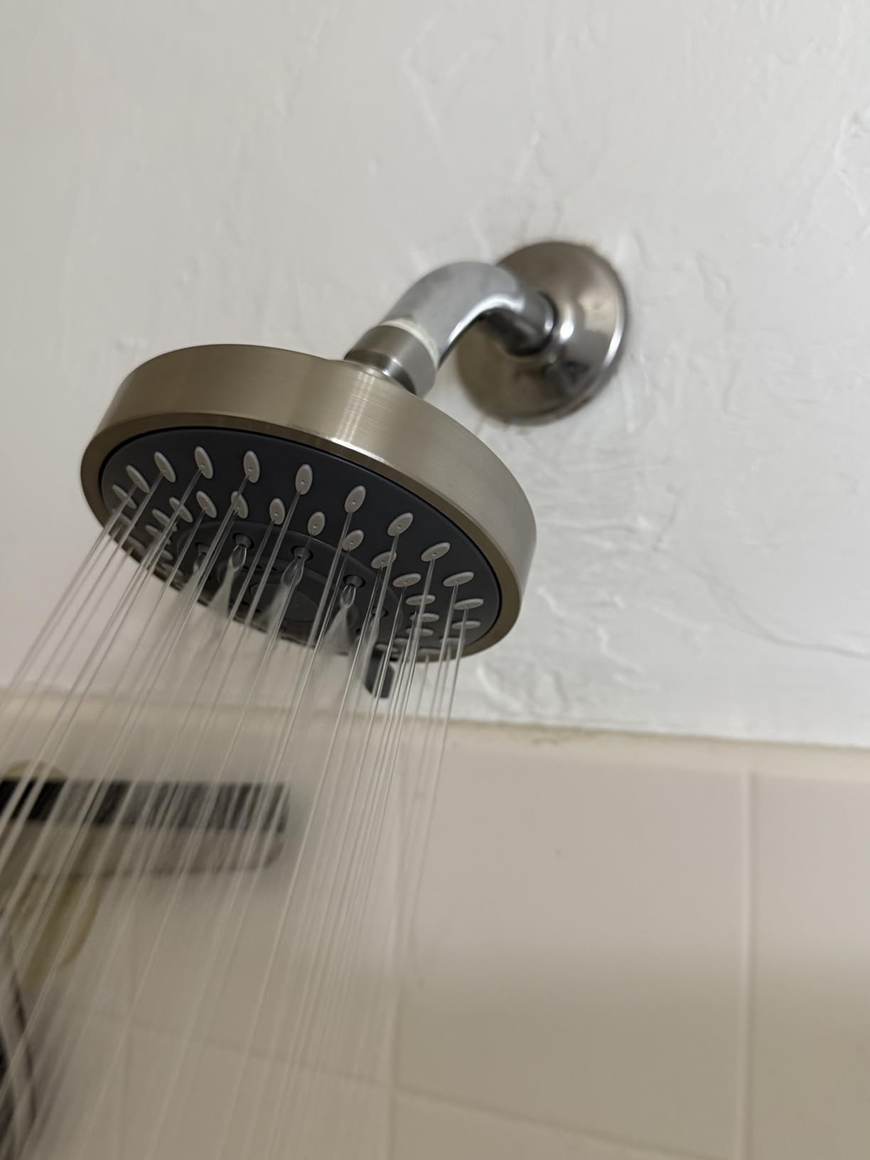 AISOSO High Pressure Rain Shower Head 5 Modes Showerhead 4.1 Inch Chrome | Low Water Pressure Compatible, Powerful Spray Fixed Showerhead for a Relaxing Indoor & Outdoor Shower customer photo 2