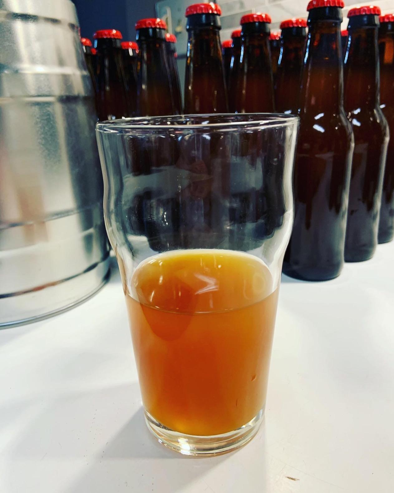 Northern Brewer - Brew. Share. Enjoy. HomeBrewing Starter Set, Equipment and Recipe for 5 Gallon Batches (Hank's Hefeweizen) customer photo 1