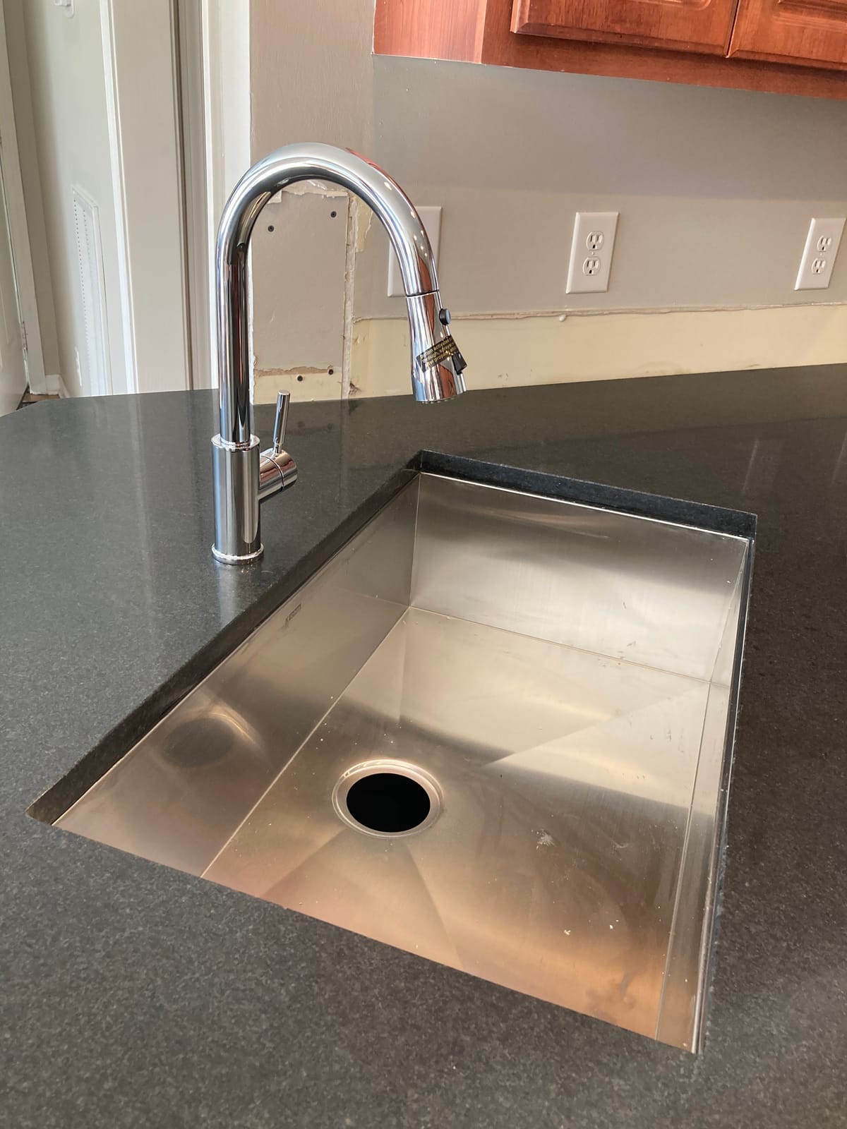 Kichae 30 Inch Undermount Kitchen Sink Single Bowl 16 Gauge Stainless Steel | 30x18 Undermount Sink Stainless Steel Kitchen Sink Round Corner Handmade Modern Rectangular Under Counter Kitchen Sinks customer photo 2