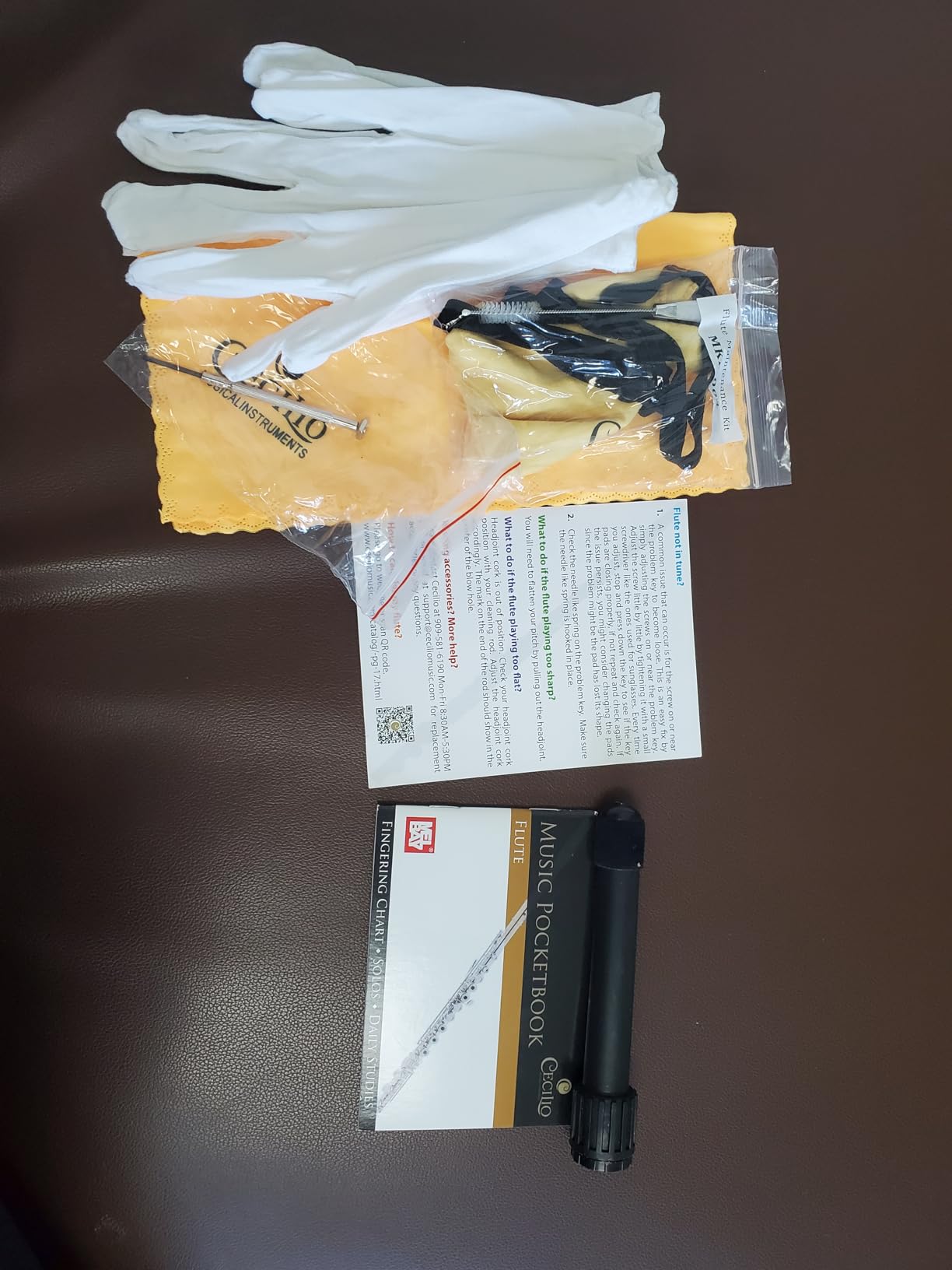 Cecilio Closed Hole C Flute - Beginner/Intermediate Flute in Band & Orchestra, Nickel customer photo 1