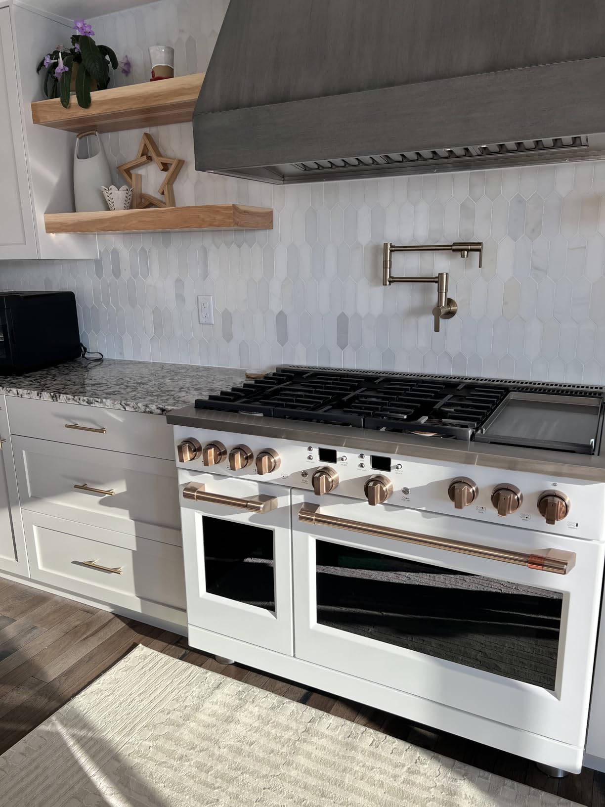 KRAUS Spot Free Stainless Steel Pull Down Kitchen Faucet KPF-2820SFS | 360-degree swivel spout, brass body with ceramic cartridge, quick connect sprayer hose, pre-attached water lines customer photo 1