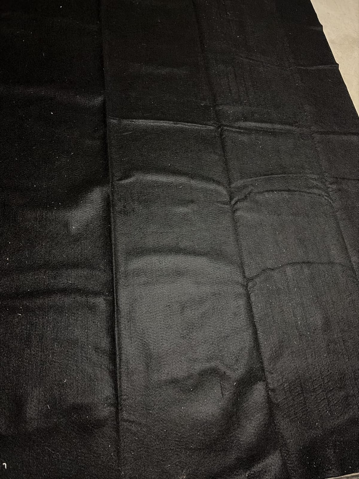 LINLA Absorbent Oil Spill Mat, Garage Floor Mat, 8.5' x 6.6' Reusable Waterproof Rubber Backing customer photo 1