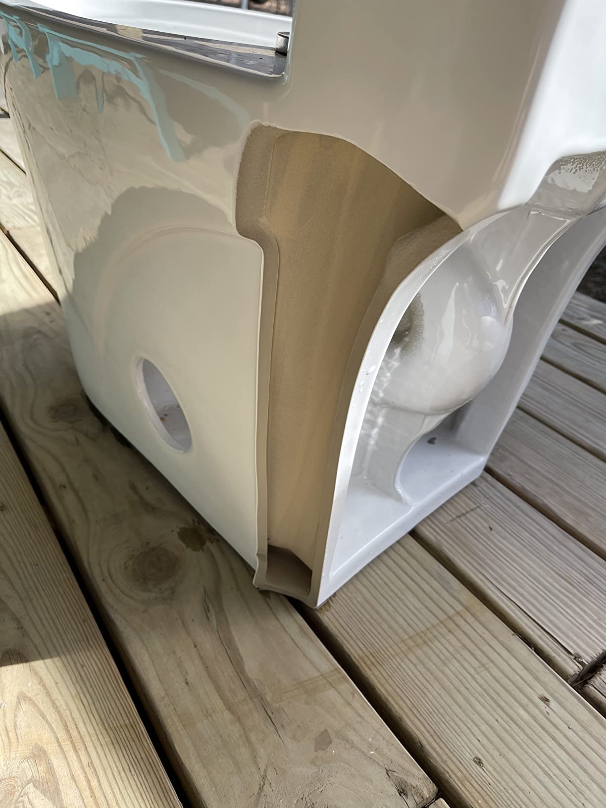 Fine Fixtures Dual-Flush Elongated One Piece Toilet Bowl - Soft Close Seat with Dual Flush in White customer photo 1
