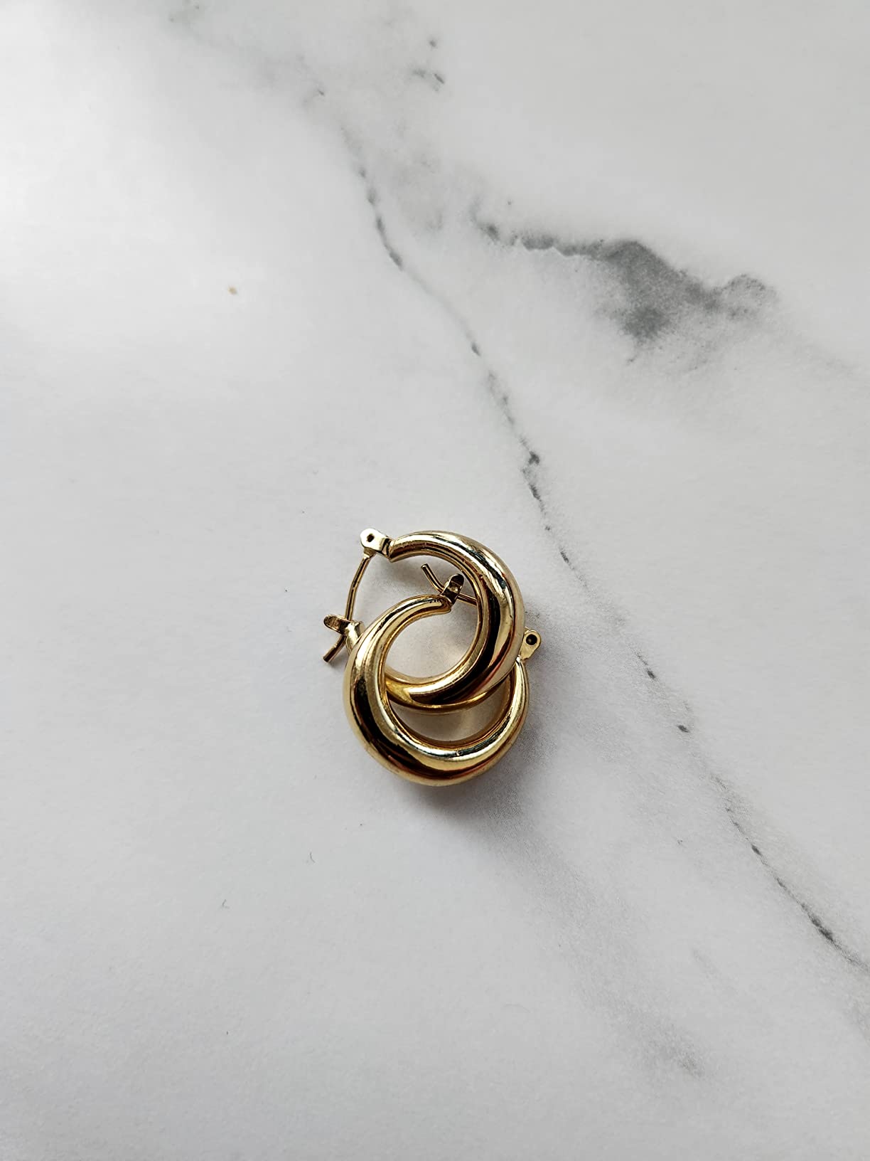 LILIE&WHITE Chunky Gold Hoop Earrings for Women Cute Fashion Hypoallergenic Minimalist Jewelry Gift customer photo 2