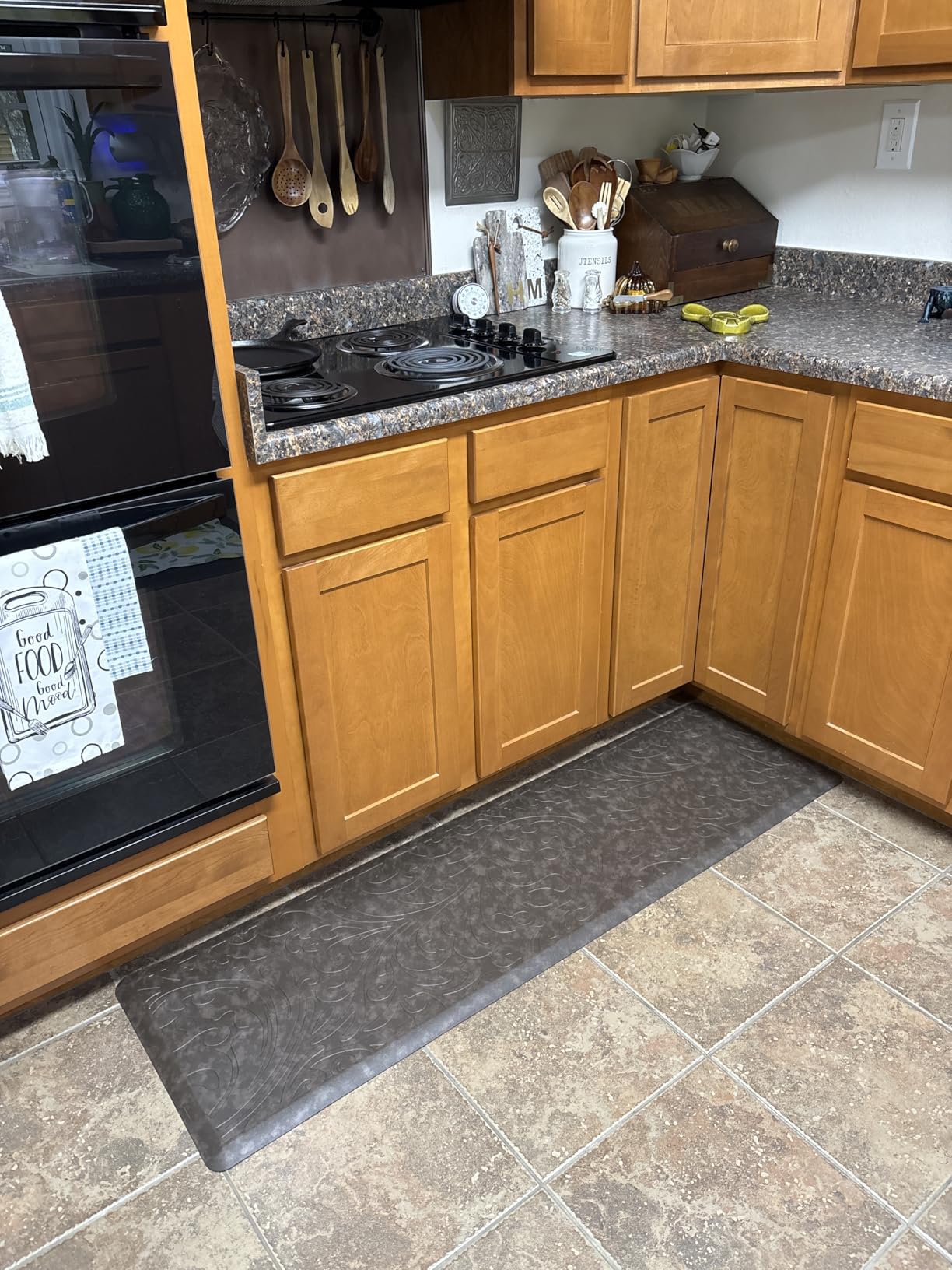 Kitchen Mat Cushioned Anti-Fatigue Comfort Standing Mat Rug for Home, Office | Waterproof Non-Slip Ergonomic Comfort Rug for Sink, Laundry, Desk 17.3