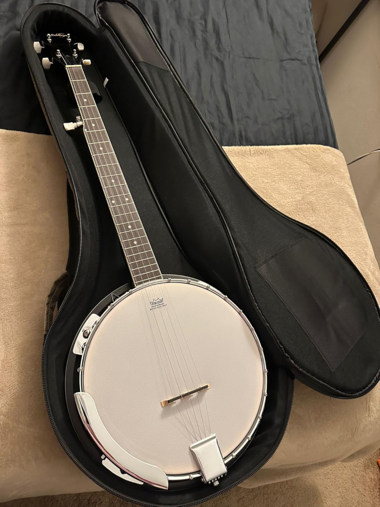 Ashthorpe 5-String Banjo - Full Size with 24 Brackets, Closed Back, Mahogany Resonator, Geared 5th Tuner, Padded Gig Bag customer photo 1