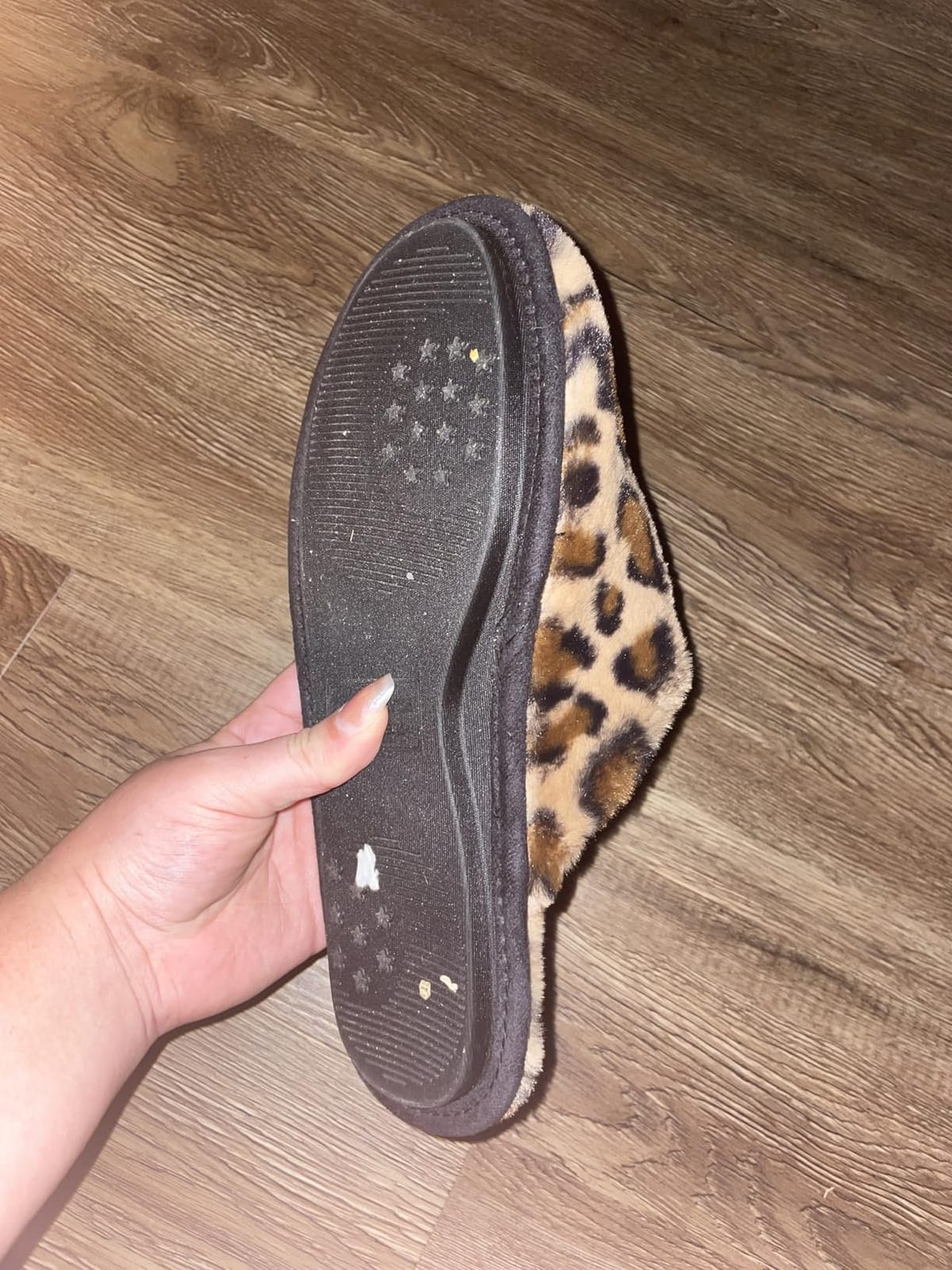 Women's Fuzzy Scuff Slippers Memory Foam Non-slip House Shoes customer photo 1