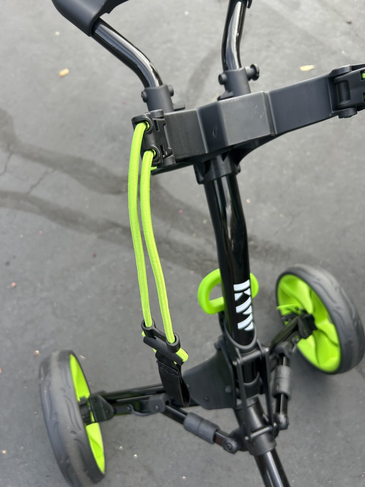 KVV 3 Wheel Foldable/Collapsible Golf Push Cart Ultra Lightweight Smallest Folding Size, New-Version Scorecard Holder Umbrella Holder Included customer photo 1