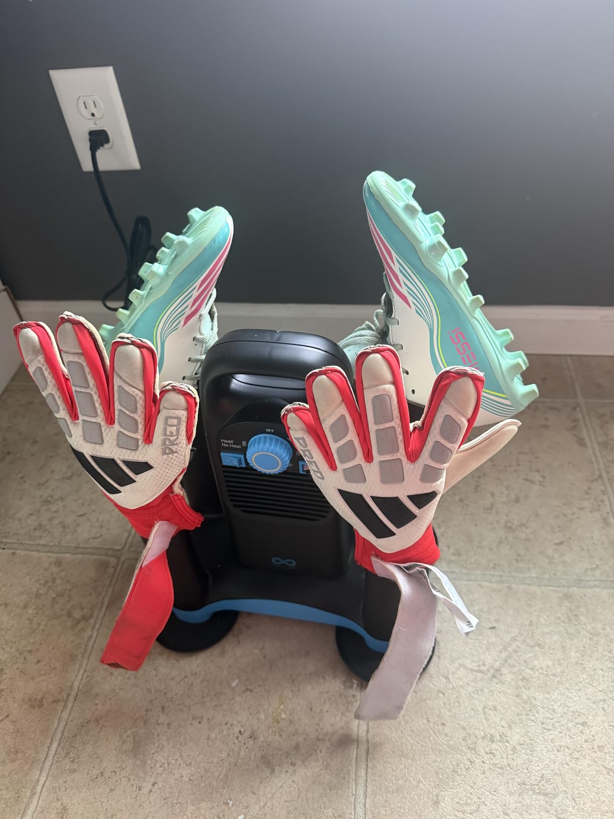 Upgraded Boot Dryer for Work Boots with Ozone Deodorizer - Fast Drying Compact Easy-to-Use Shoe Warmer Adjustable Tube Design - Fast Drying Shoes Dryers for Sneakers & Gloves, Ski Gears (2 Pair) customer photo 1