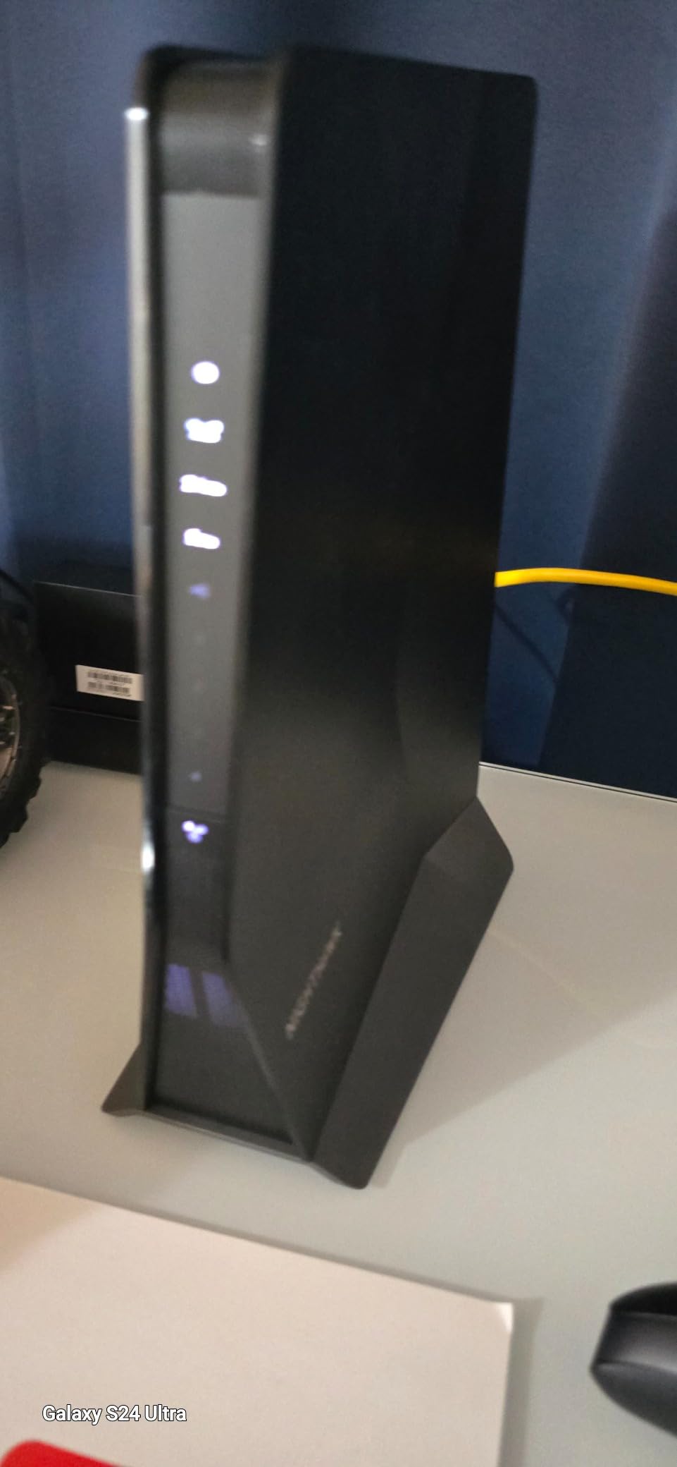 NETGEAR Nighthawk Modem Router Combo (CAX30S) DOCSIS 3.1 & WiFi 6 Router - AX2700, NETGEAR Armor customer photo 2