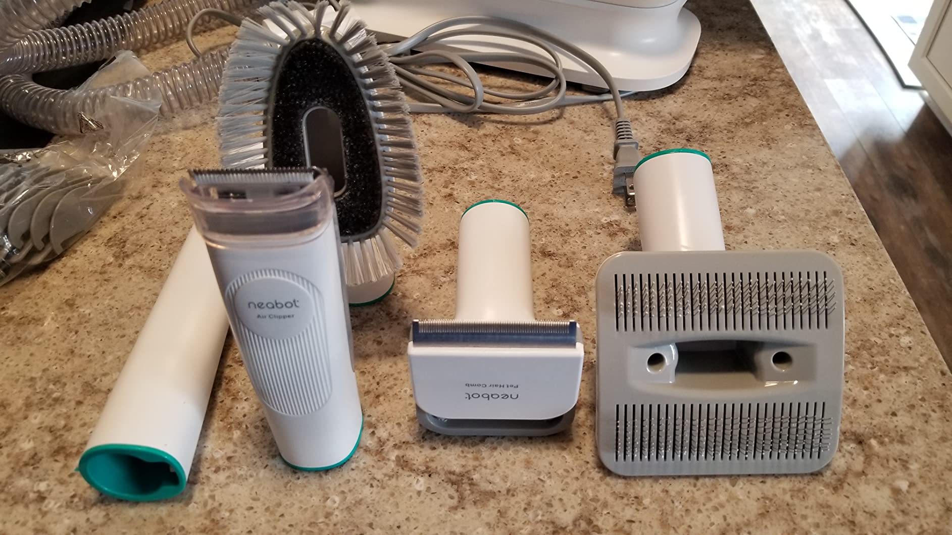 Neakasa P1 Pro Dog Grooming Vacuum, 6-in-1 Kit, 2-Year Protection Plan customer photo 2