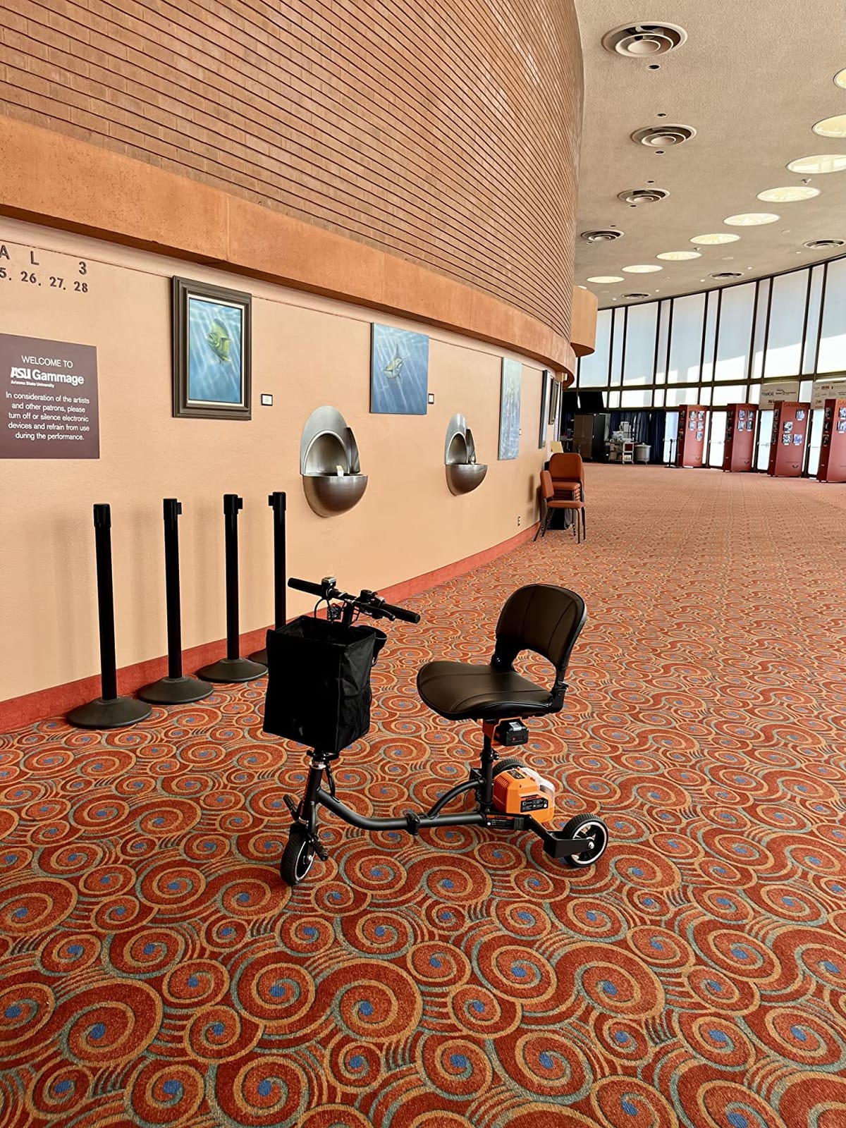 SuperHandy Passport Mobility Scooter for Adults- Foldable, 3 Wheel, Airline Travel Friendly - 13 Mile Range, Includes 2 Removable 44.4V Lithium-ion Batteries & Charger (275 Lbs) | 3-wheel Passport scooter with 13-mile range and two removable 44.4V batteries customer photo 2