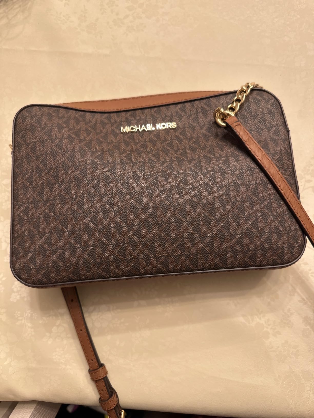 Michael Kors Women's Jet Set Large Crossbody Bag customer photo 1