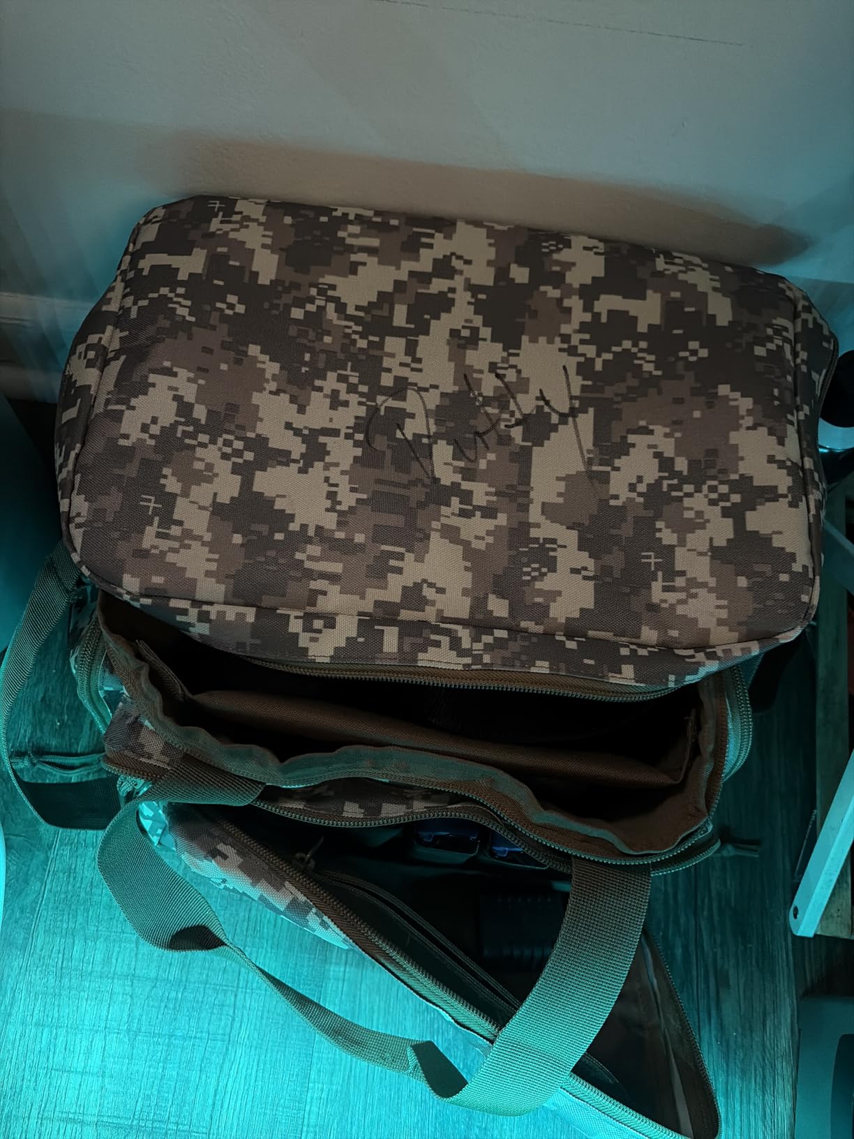 DSLEAF Tactical Gun Range Bag for 4 Handguns, Pistol Range Bag for Shooting customer photo 1