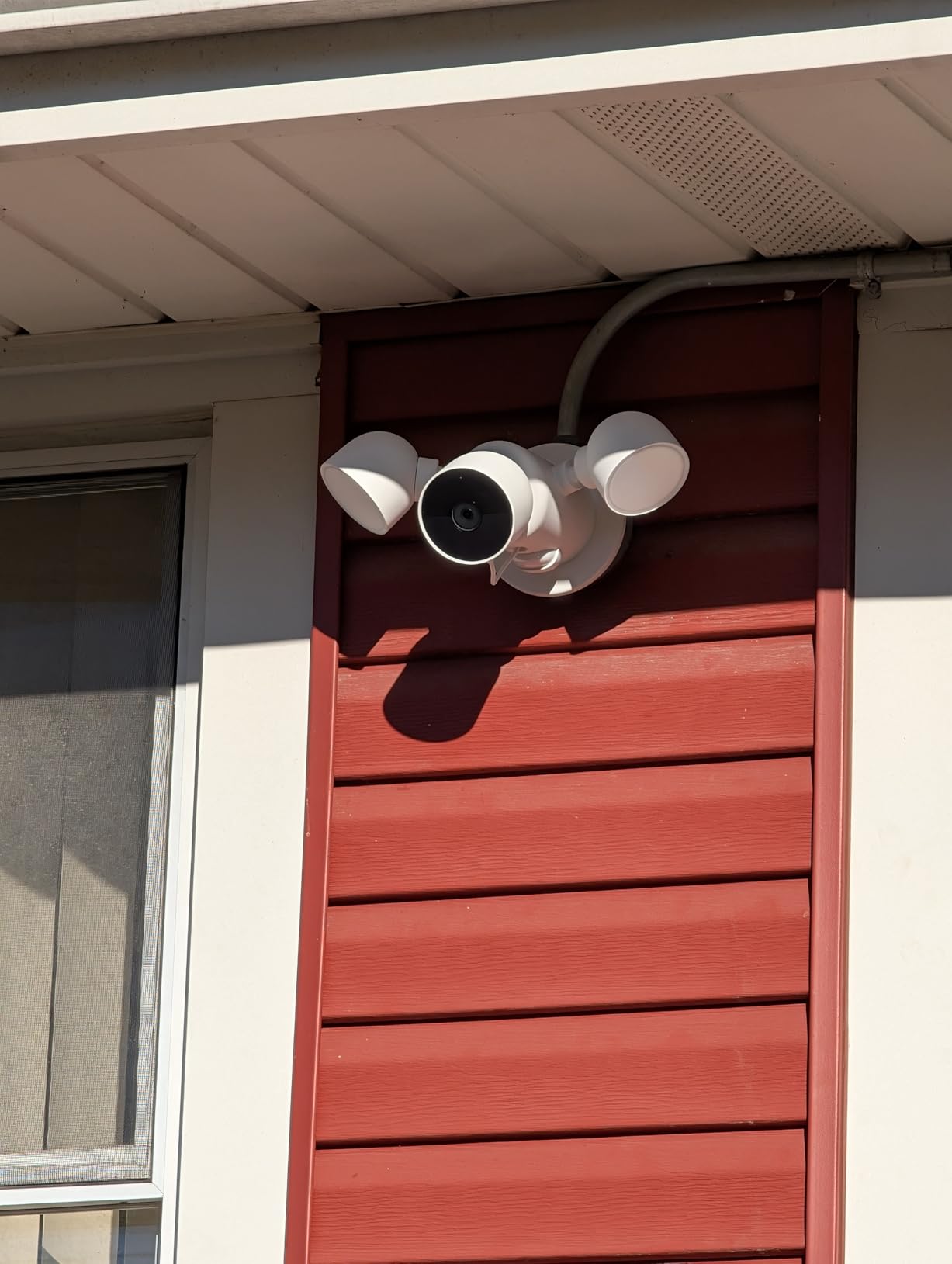 Google Nest Cam with Floodlight - Outdoor Camera - Floodlight Security Camera, White, 1 Count customer photo 2
