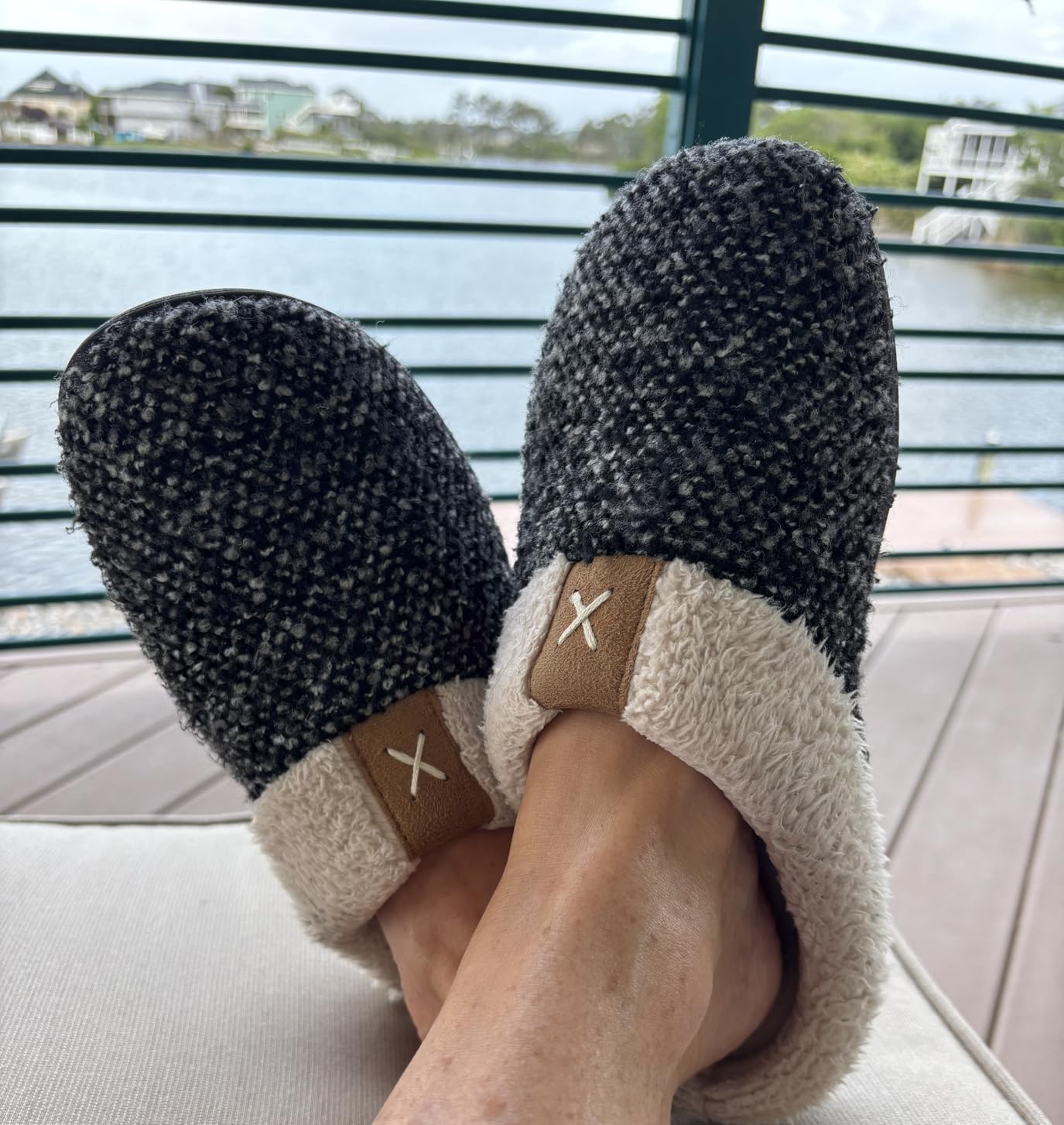 Women's Indoor Outdoor Slipper Memory Foam customer photo 1