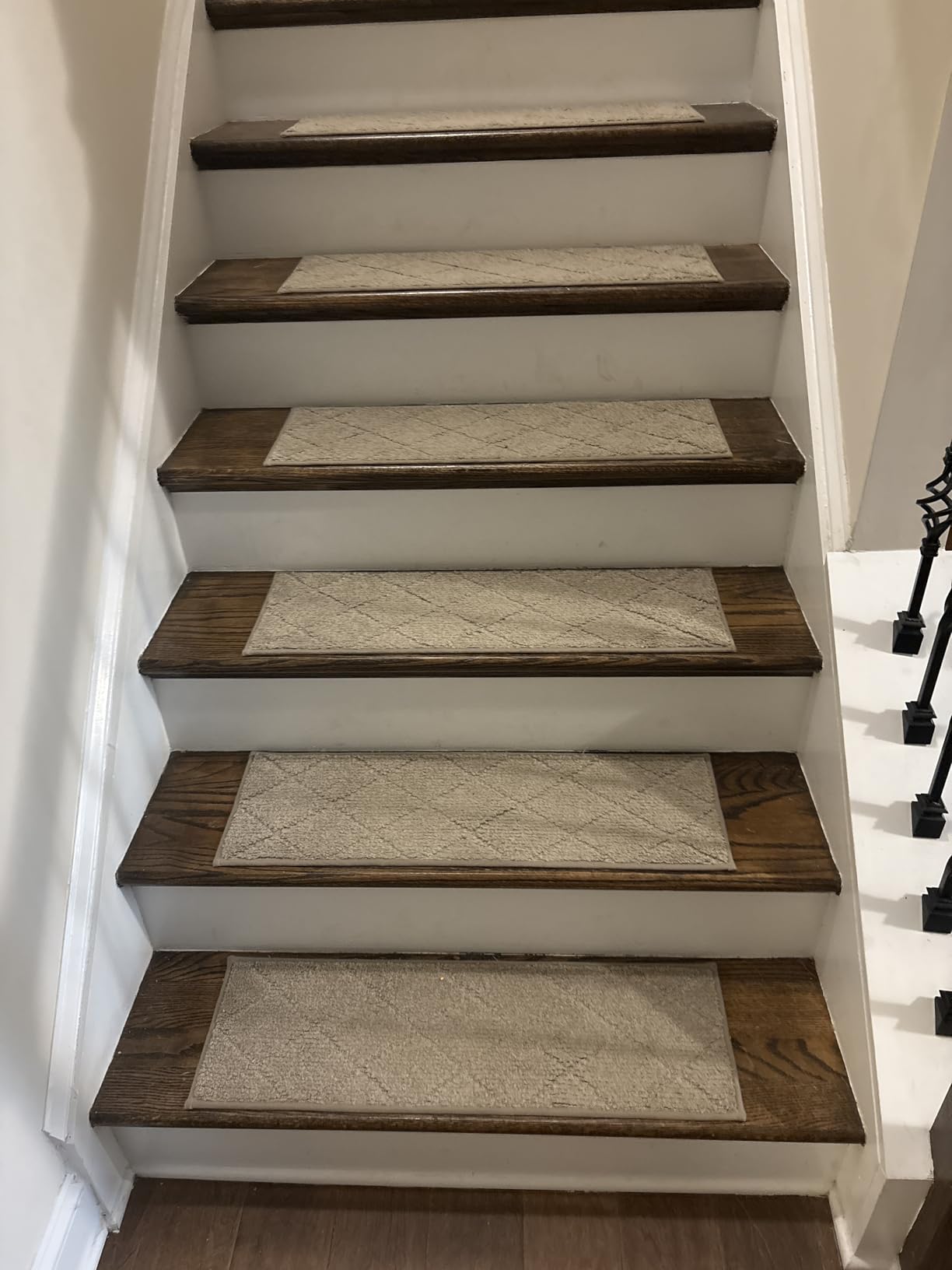 COSY HOMEER Edging Stair Treads Non-Slip Carpet Mat 28inX9in, 15pc, Grey customer photo 2