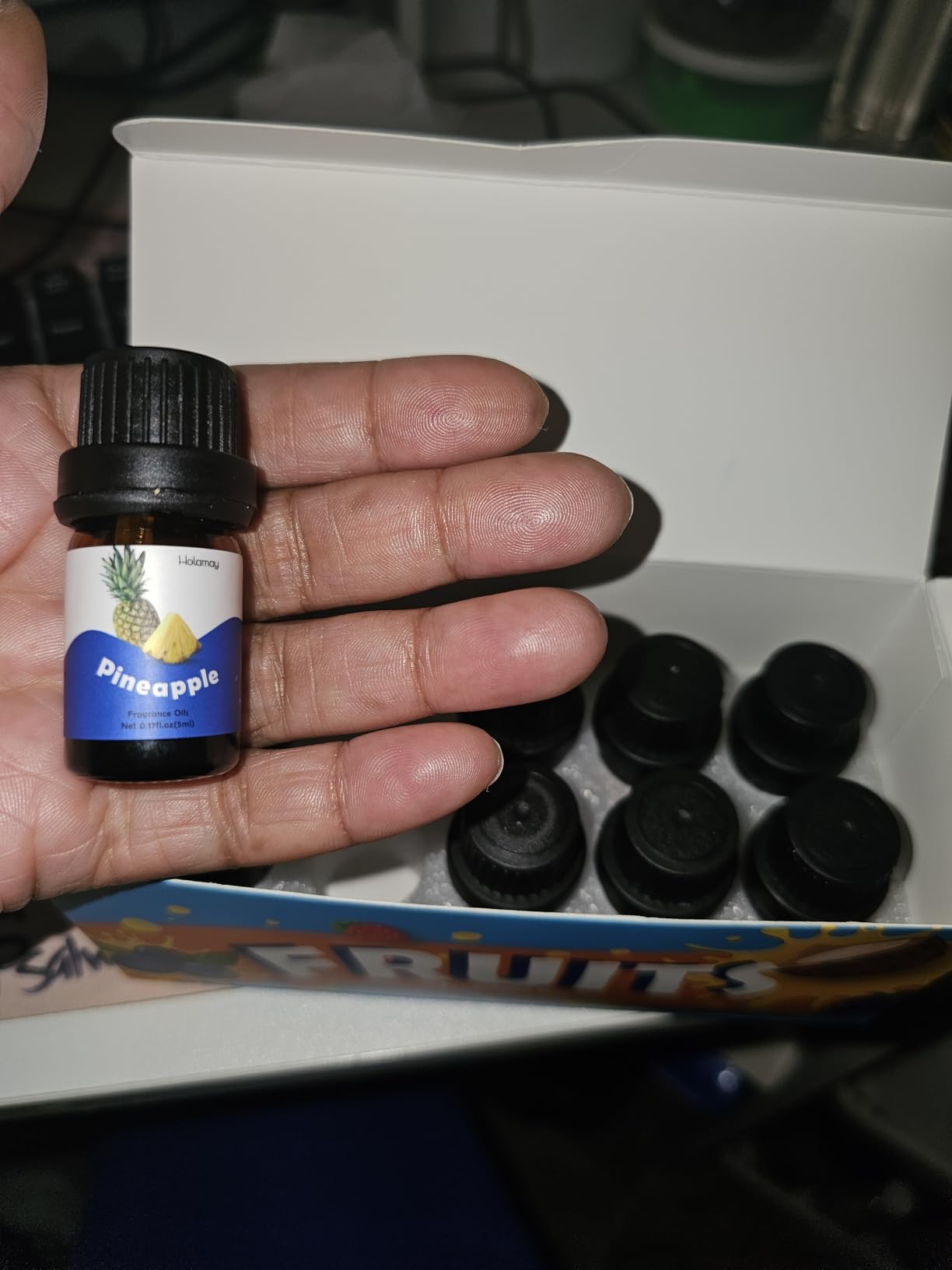 Fruity Fragrance Oil, Holamay Premium Fruit Essential Oils for Diffuser, Candle Soap Making Scents, 10x5ml, Coconut, Strawberry, Mango, Pineapple, More Home Diffusers Oil Scents, Summer Oils Gift Set customer photo 2