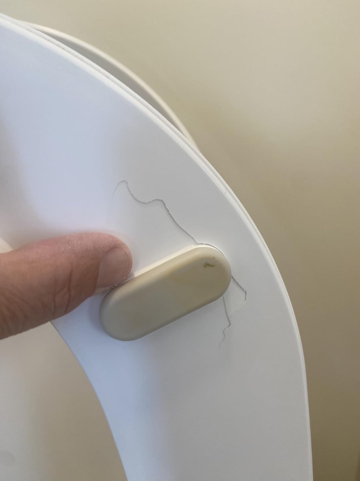 VOVO TCB-8100W Smart Bidet Toilet for bathrooms, One Piece Integrated Toilet with bidet built in, Auto Dual Flush, LED Light, Heated Seat, Warm Water Made in Korea - Elongated customer photo 1
