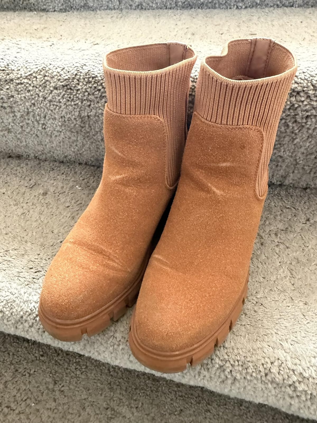 Women's Chunky Platform Chelsea Ankle Boots customer photo 2