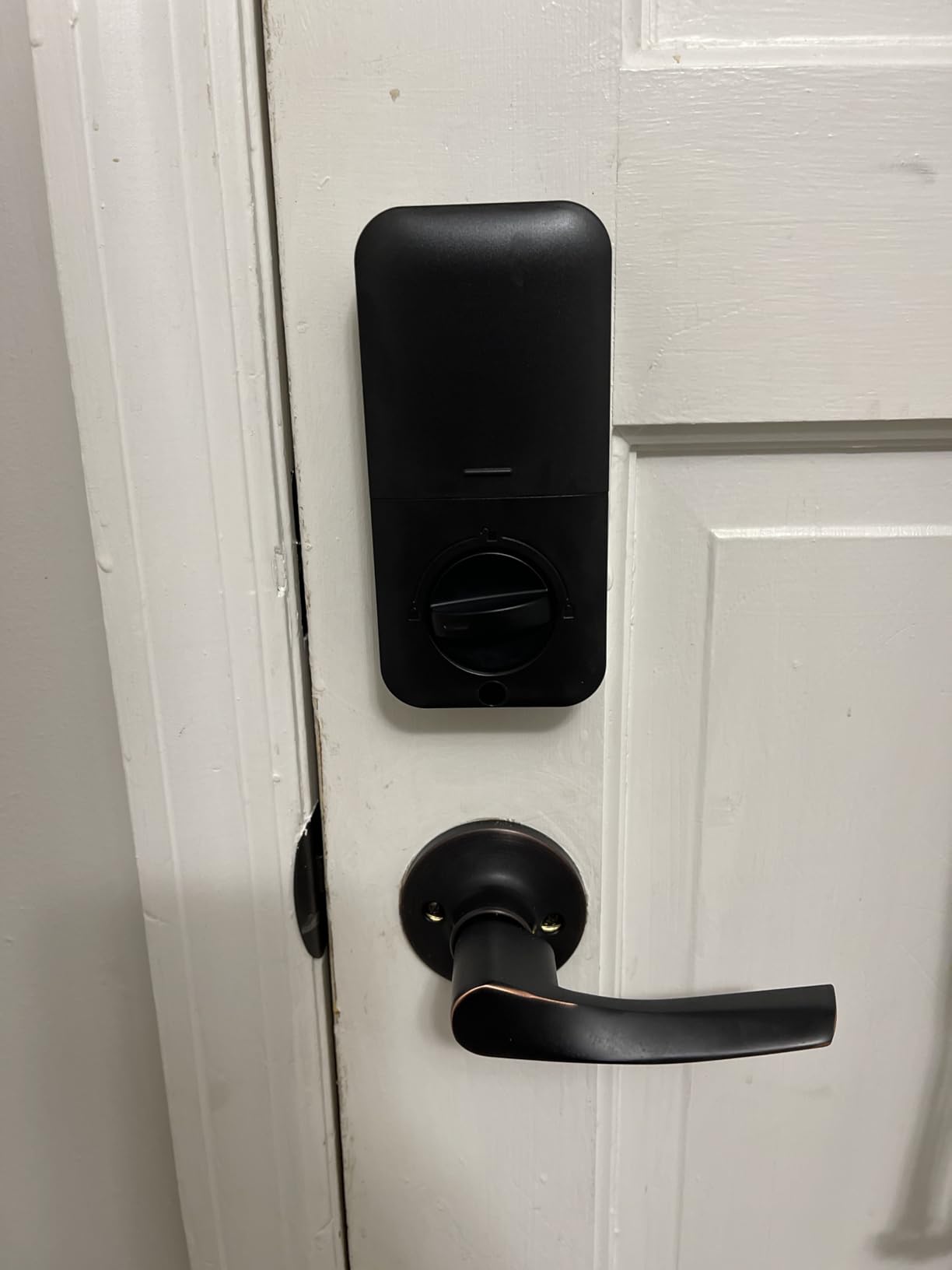 Veise KS02B Fingerprint Door Lock with 2 Lever Handles, Matte Black | Auto Lock, Anti-Peep Codes, Backlit Keypad customer photo 2