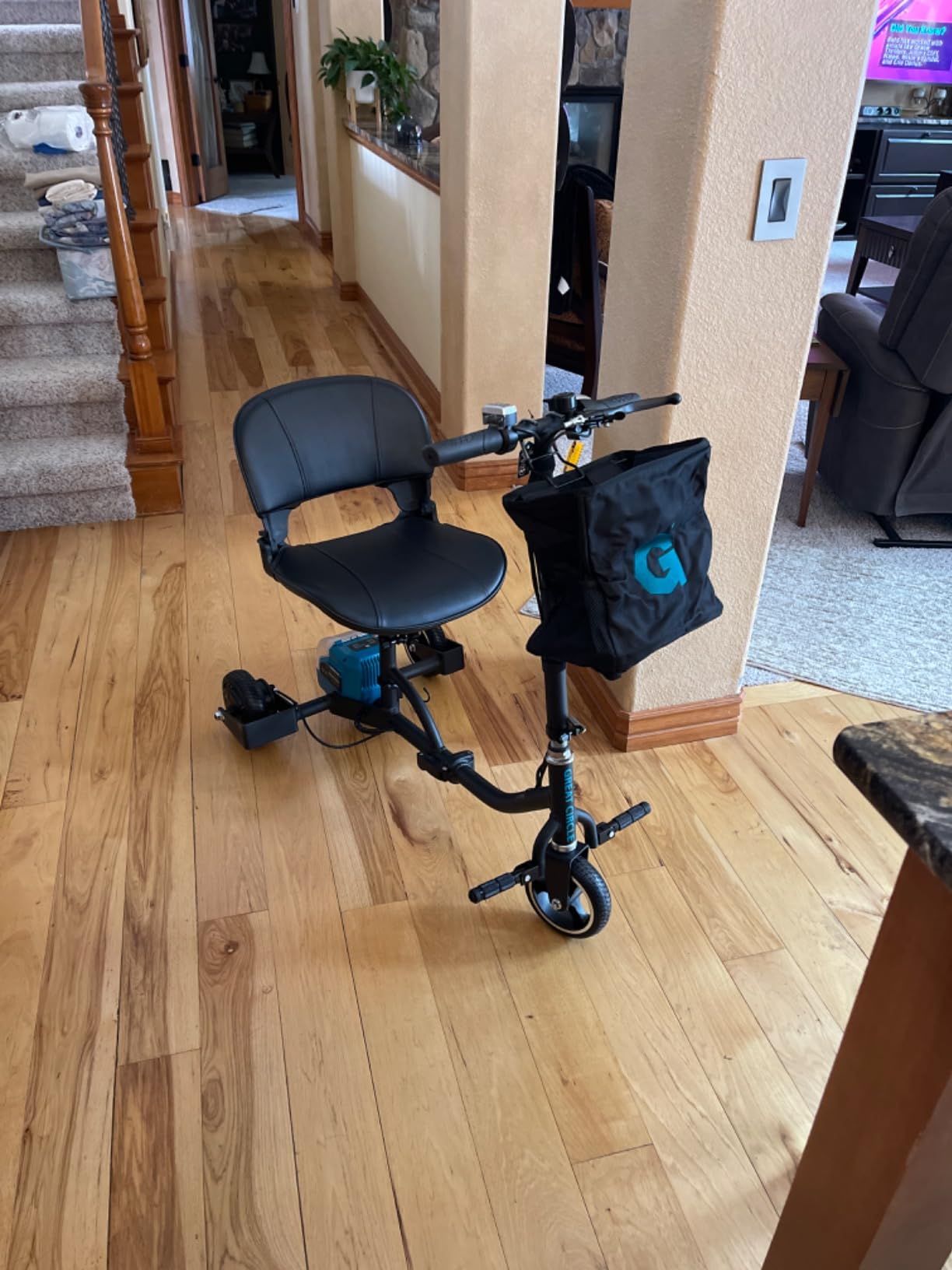 G Mobility Scooter - 3 Wheels, 35 lb Folding Aluminum Frame, Anti-Tip Footrests, Includes (1) 48V 2Ah Li-Ion Battery and Charger, Supports 275 lbs, Airline Friendly customer photo 1