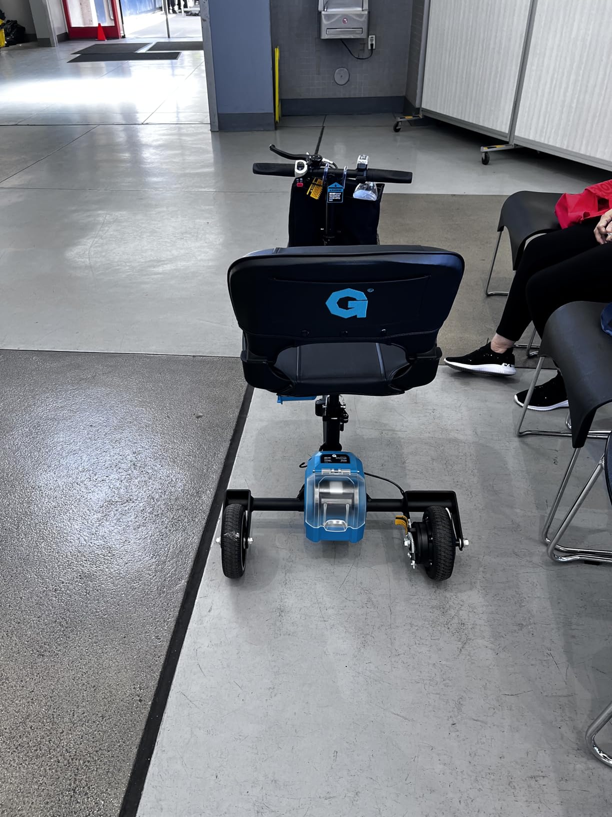 G Mobility Scooter - 3 Wheels, 35 lb Folding Aluminum Frame, Anti-Tip Footrests, Includes (1) 48V 2Ah Li-Ion Battery and Charger, Supports 275 lbs, Airline Friendly customer photo 2