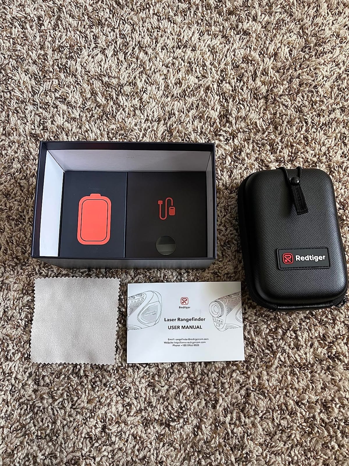 REDTIGER Golf Rangefinder with Slope On/Off, 7X Magnification 1200 Yards | Flag Pole Lock with Vibration, IP54 Water Resistant, Rechargeable, Magnetic Suction, GolfVue Series 1, White customer photo 2