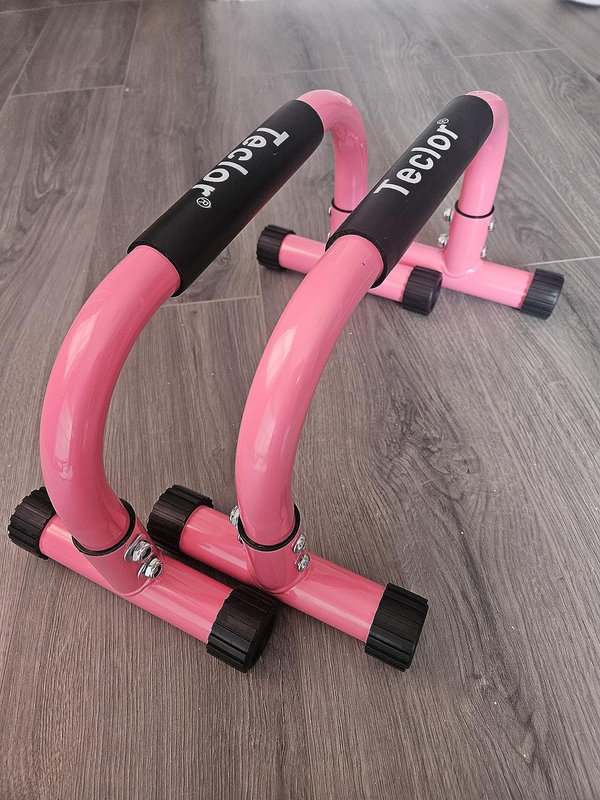 Teclor Push Up Bar, Parallettes Bars For L-sit & Dip, Heavy-Duty No Wobbling Parallel Bars Stand For Handstands, Full Planche, Calisthenics, 9.5in High Workout Stands for Home Fitness Training customer photo 1
