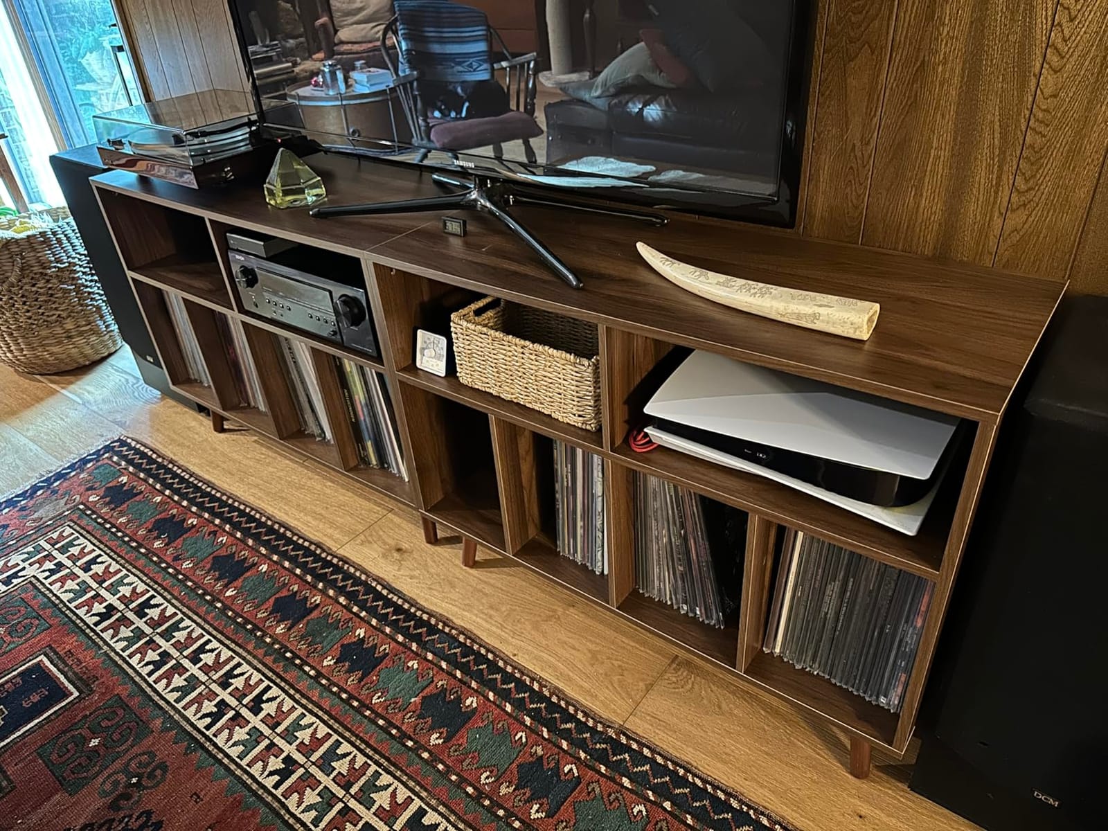 Cozy Castle Record Player Stand with Vinyl Storage Cabinet, Wood Turntable Table Open Shelf Holder Up to 350 Albums Cube Storage Organizer for Living Room, Office, Brown customer photo 2