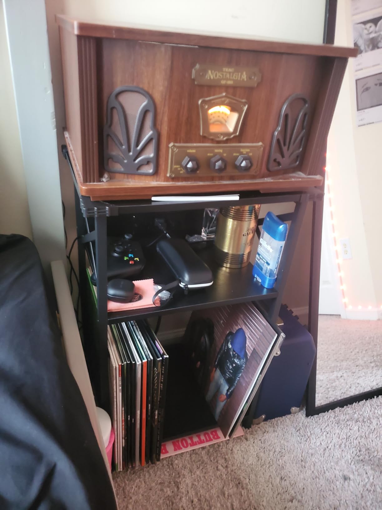 AMHANCIBLE Record Player Stand with Charging Station, Vinyl Record Storage | Turntable Stand with Type-C, Vinyl Record Player Table Holds 100 Albums, 3 Tier End Table Living Room, Rustic Brown customer photo 1