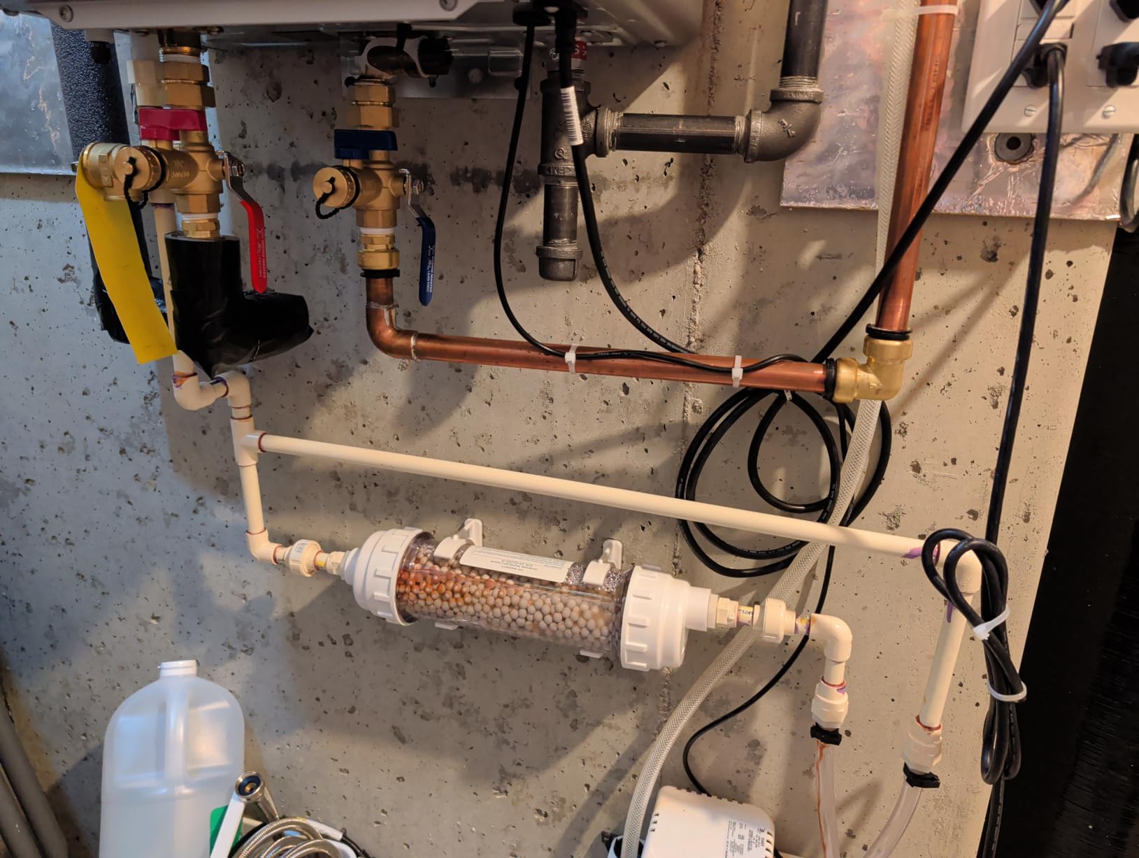 Rinnai RX199iN Condensing Smart Sense Tankless Water Heater | 11.1 GPM, 199k BTU, Smart Sense Supports Natural Gas or Propane, and Indoor/Outdoor, Endless Hot Water, Save Space customer photo 1