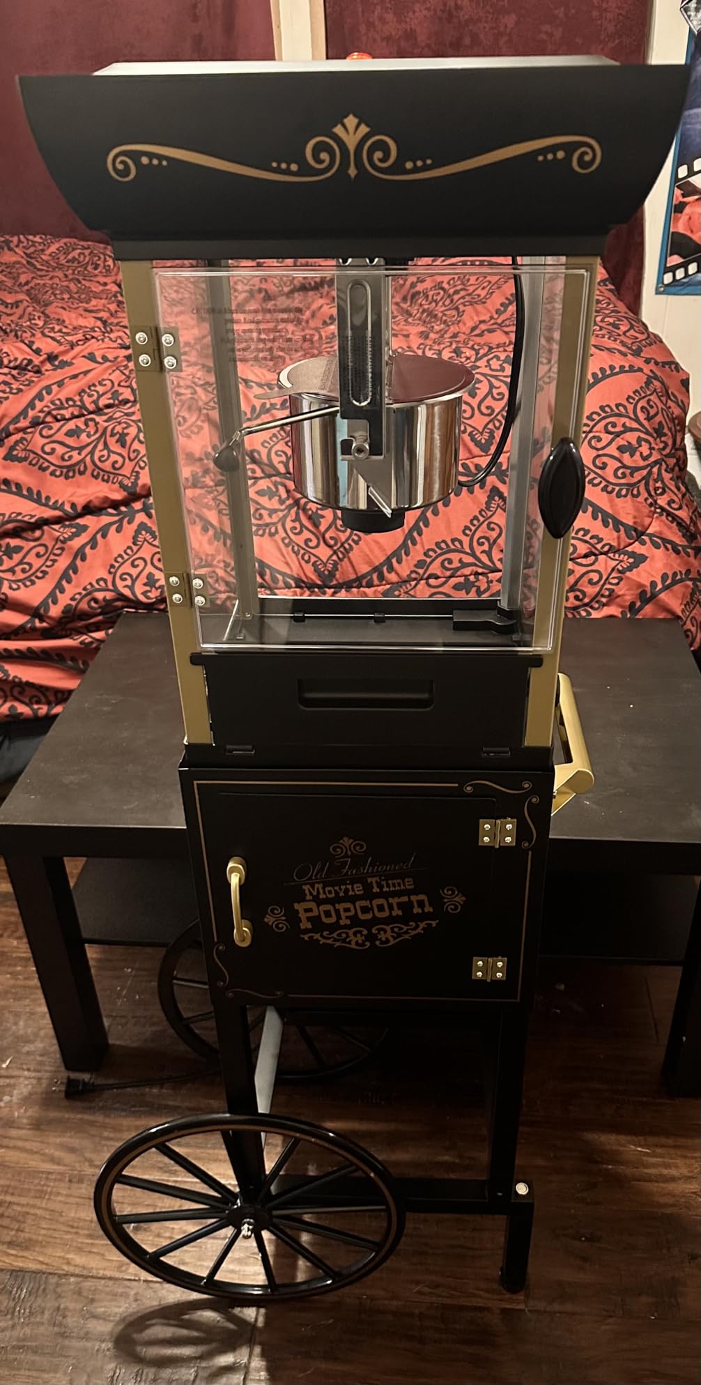 Nostalgia Popcorn Maker Machine - Vintage Theater Style Popcorn Cart With 2.5oz Stainless Steel Kettle, Makes Up To 10 Cups - Black customer photo 1