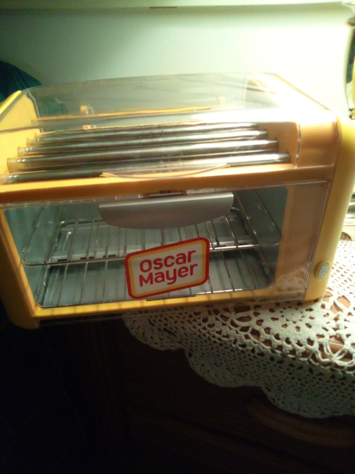 Nostalgia Oscar Mayer Extra Large 8 Hot Dog Roller & Bun Toaster Oven- Stainless Steel Grill Rollers for Cooking Veggie Sausages & Brats- Multi-Use Warming Oven with Adjustable Timer for Parties - Red customer photo 1