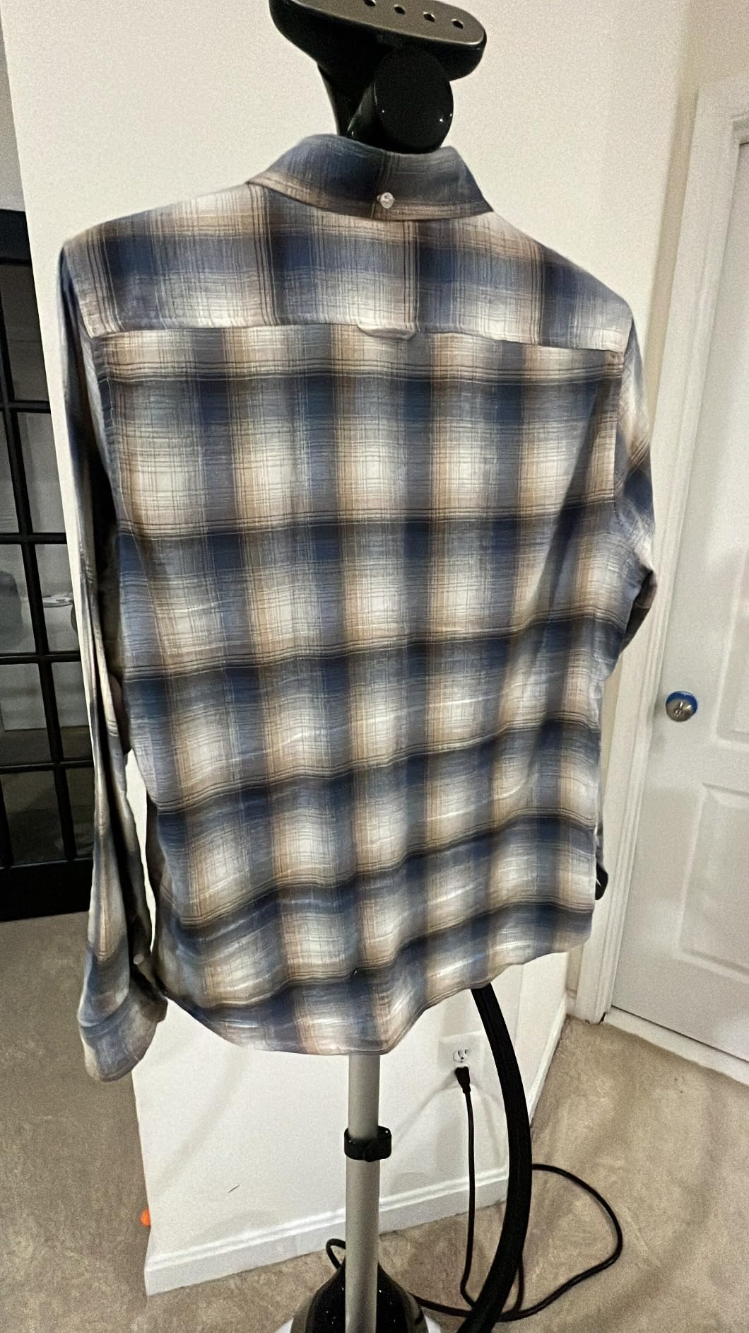 True & Tidy Heavy Duty Commercial Full Size Standing Garment Steamer for Clothes with Extra Large 3L Water Tank customer photo 1