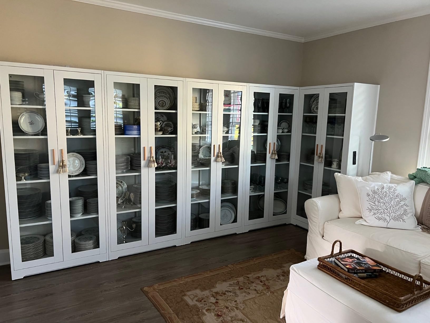 UNICOLY Display Cabinet with Glass Doors, Curio Cabinets with Locking Doors customer photo 2